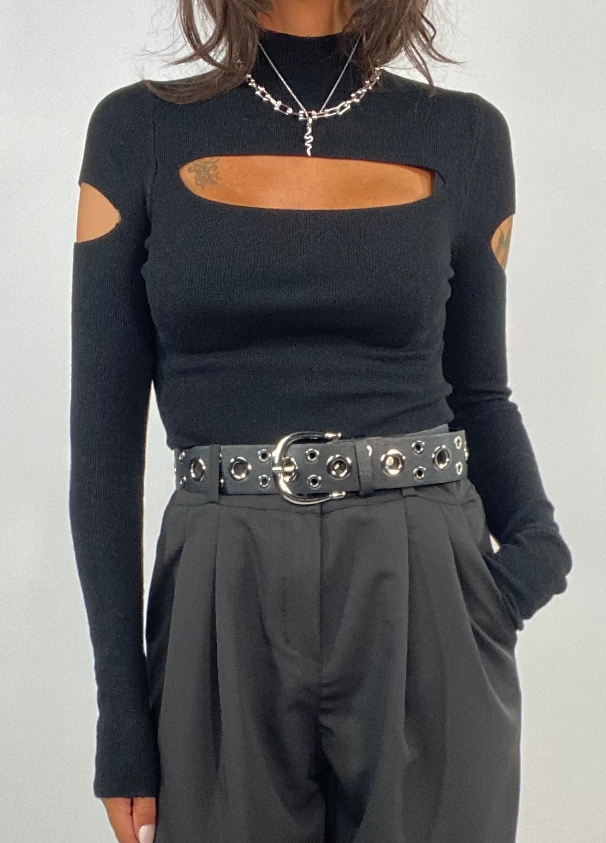Maglia Crop con Cut Out - Nero