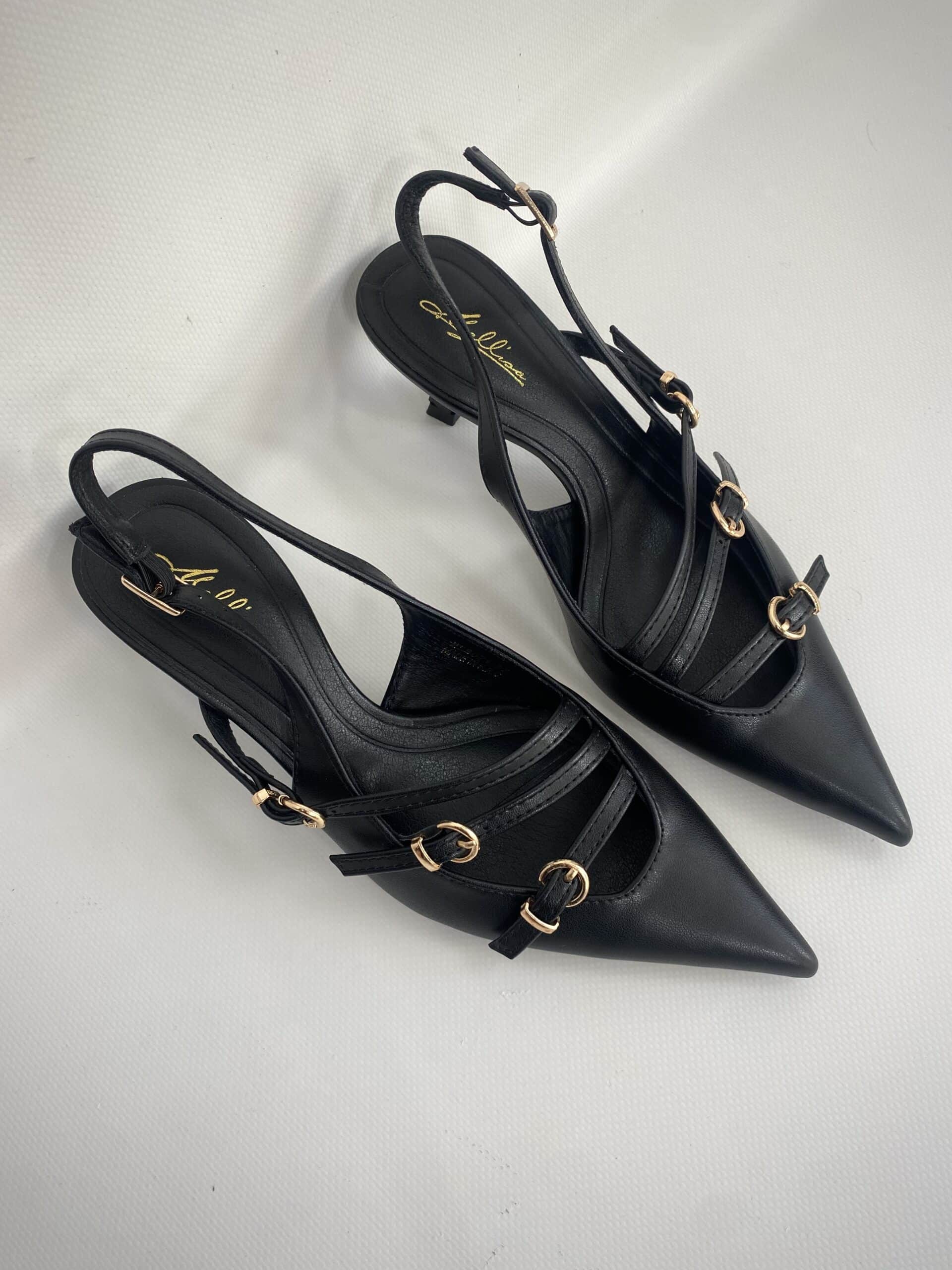 New Slingback con Cinturini e Fibbie Tacco Medio - Nero Opaco.