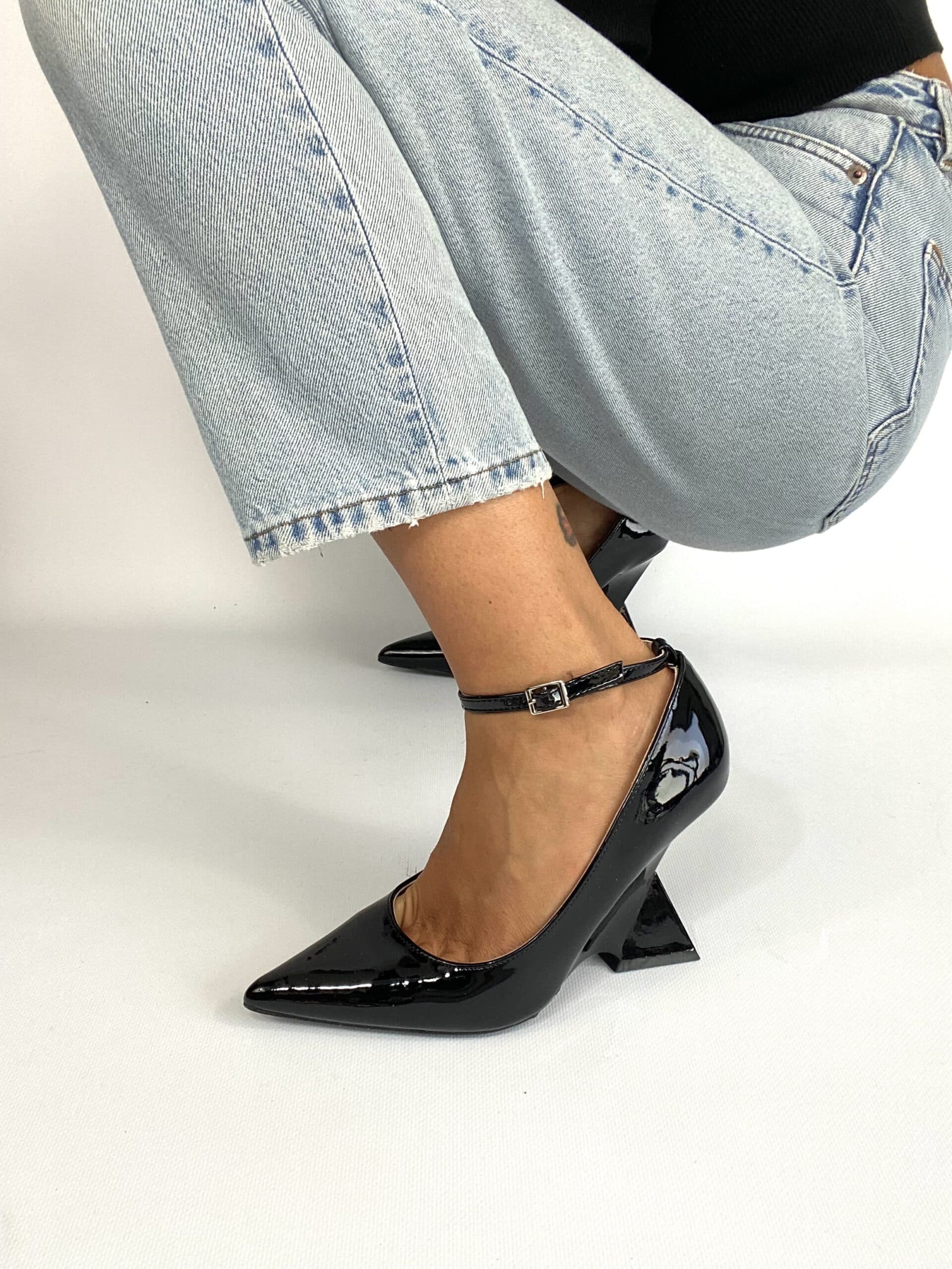Decollete Tacco Scultoreo  - Vernice Nero