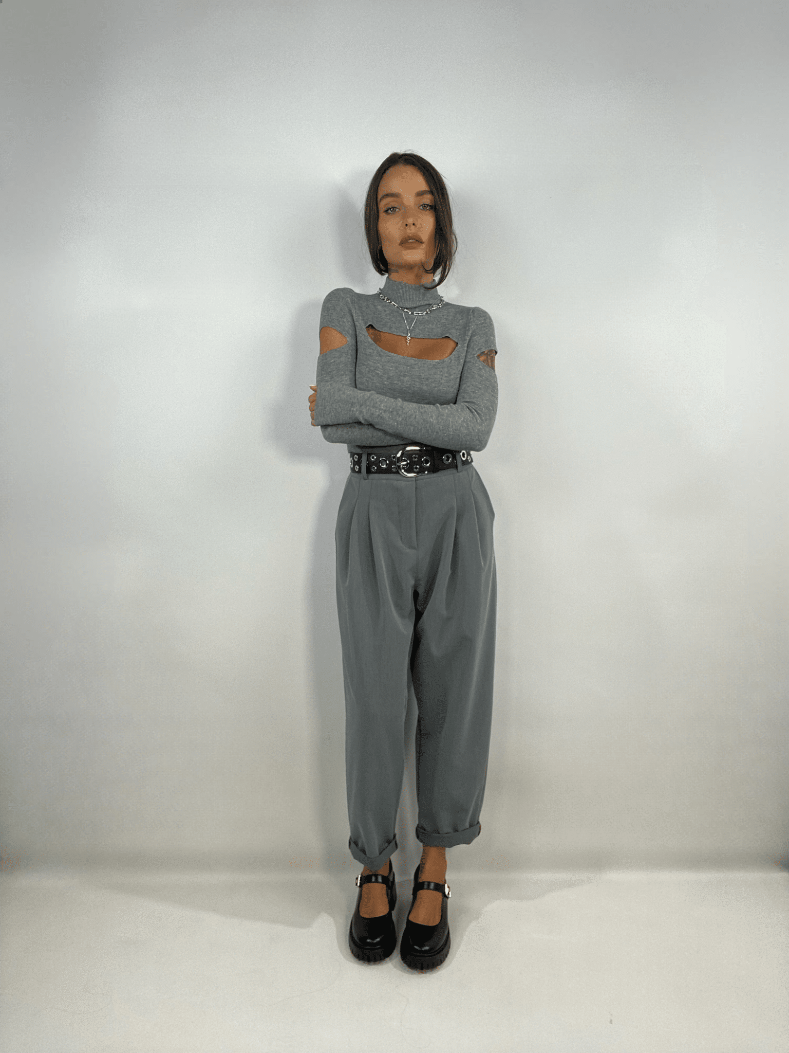 Maglia Crop con Cut Out - Nero