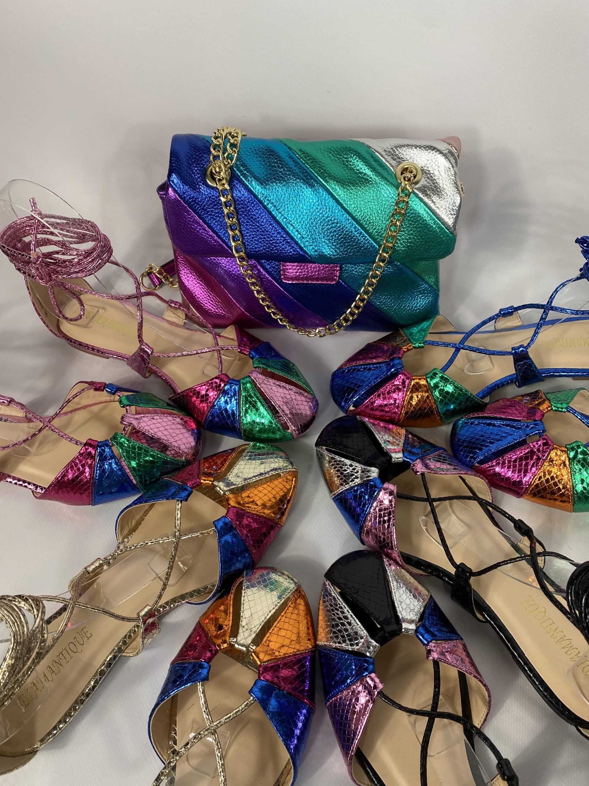 Clutch Multicolor con Tracolla