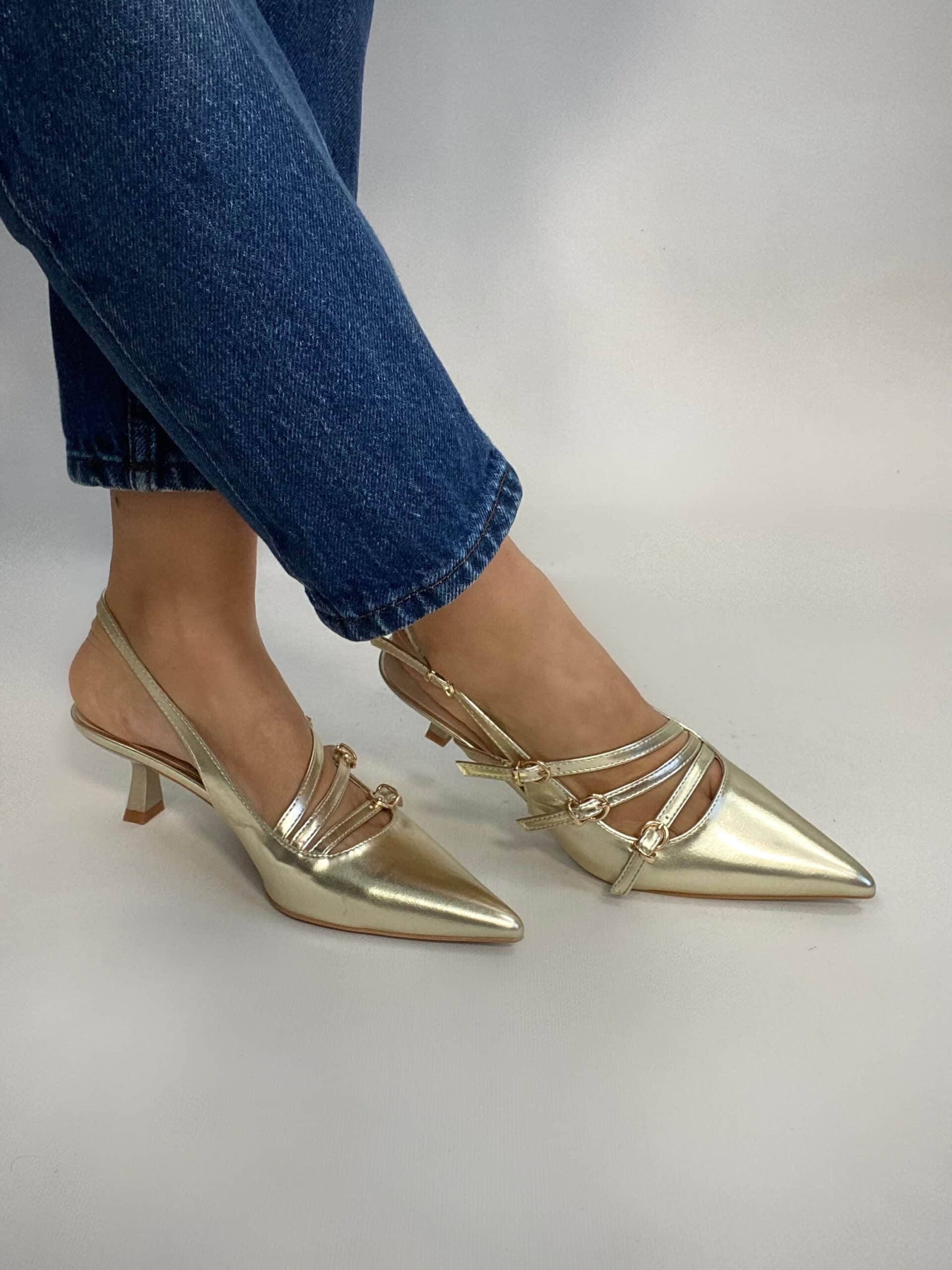 Slingback con Cinturini e Fibbie Tacco Medio - Oro