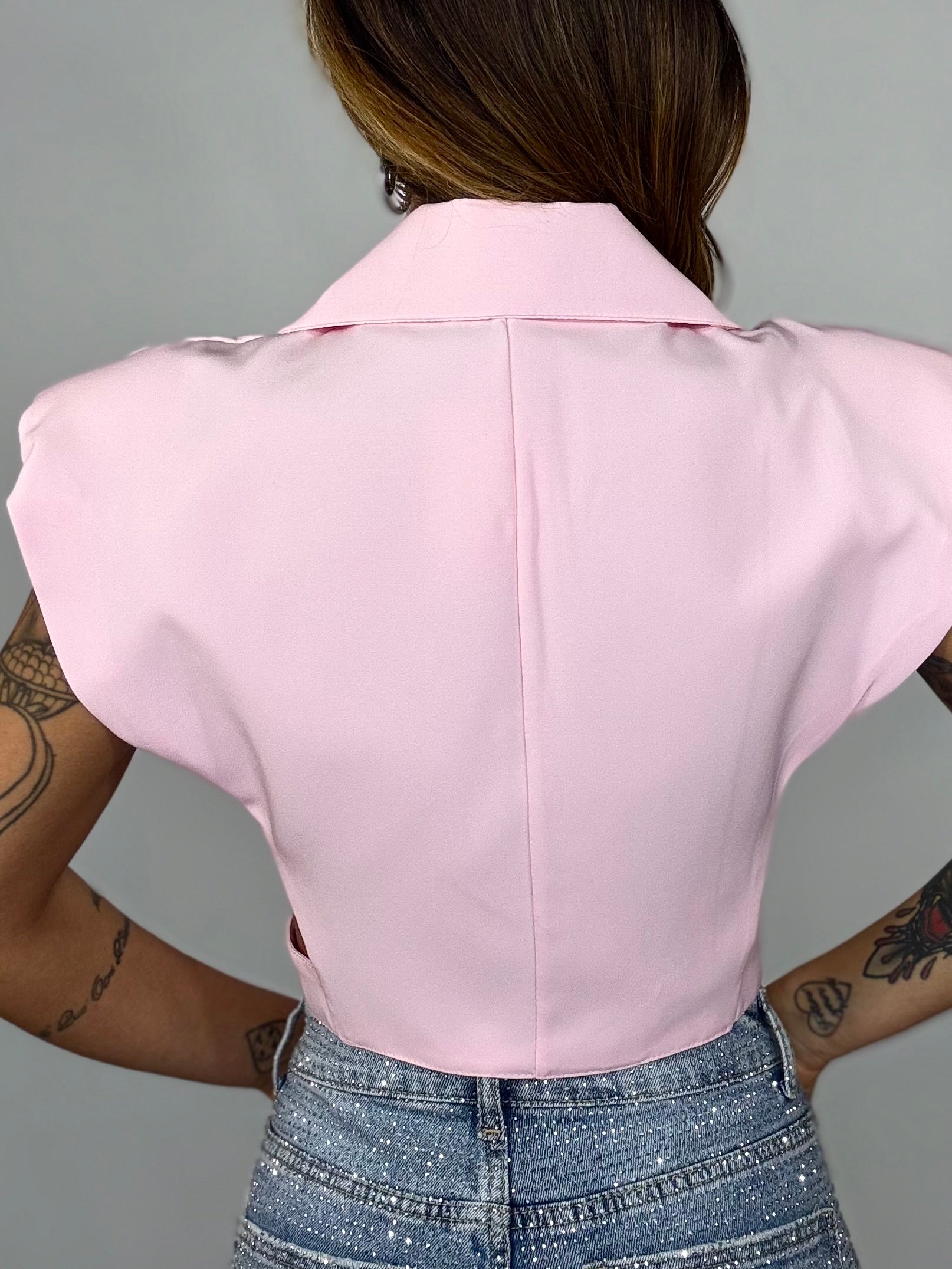 Gilet Crop Spalline e Cut Out - Rosa
