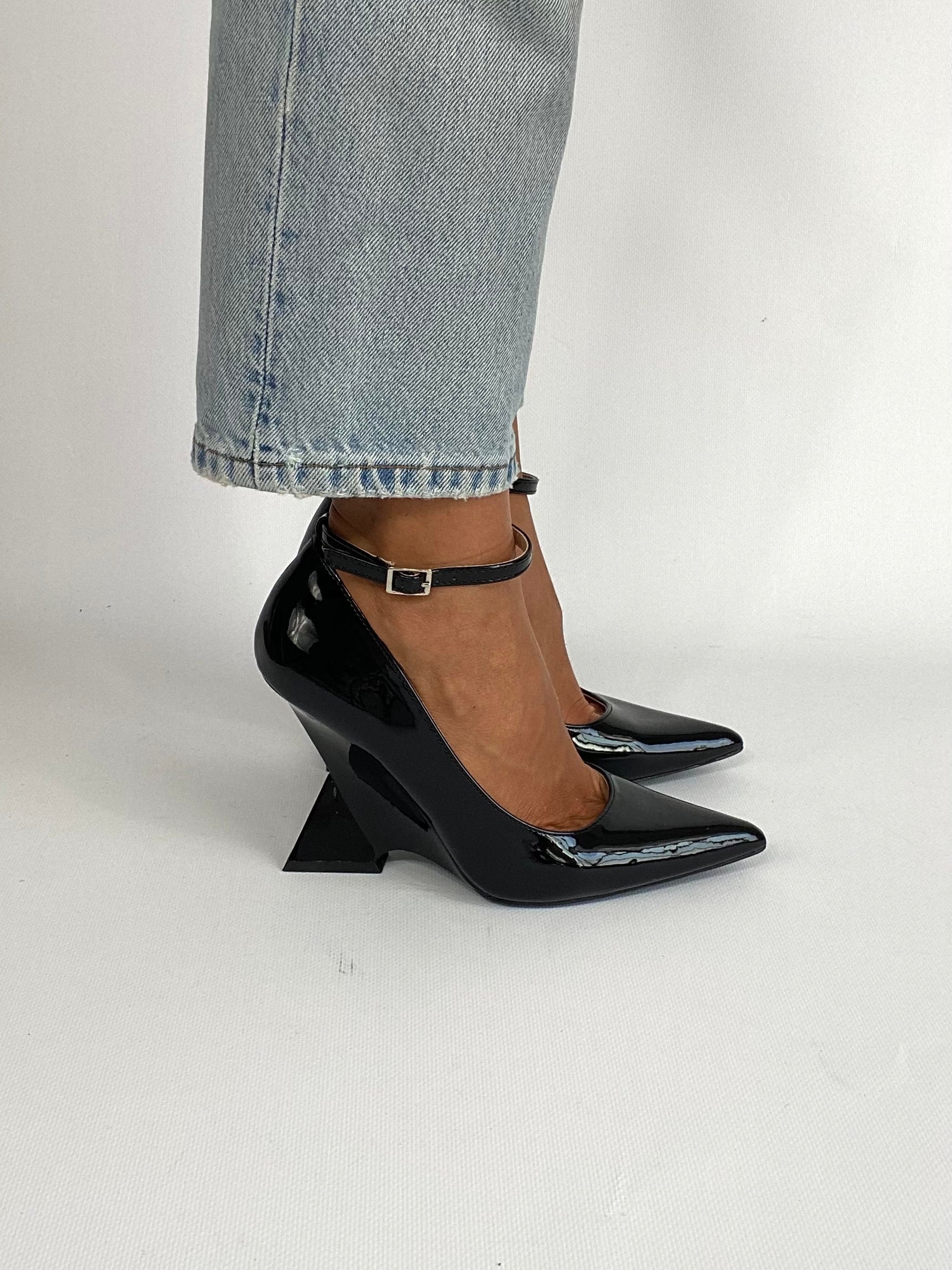 Decollete Tacco Scultoreo  - Vernice Nero