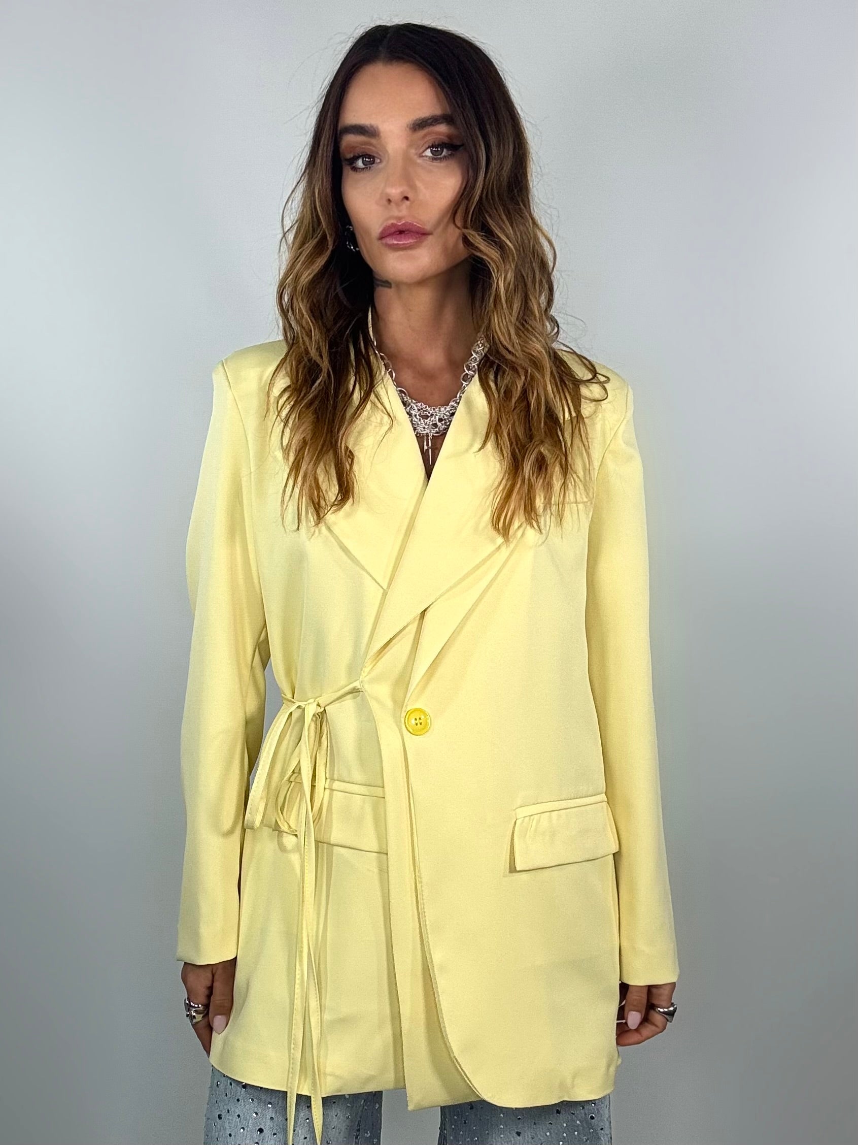 Blazer Over con Doppio Rever e Lacci - Giallo