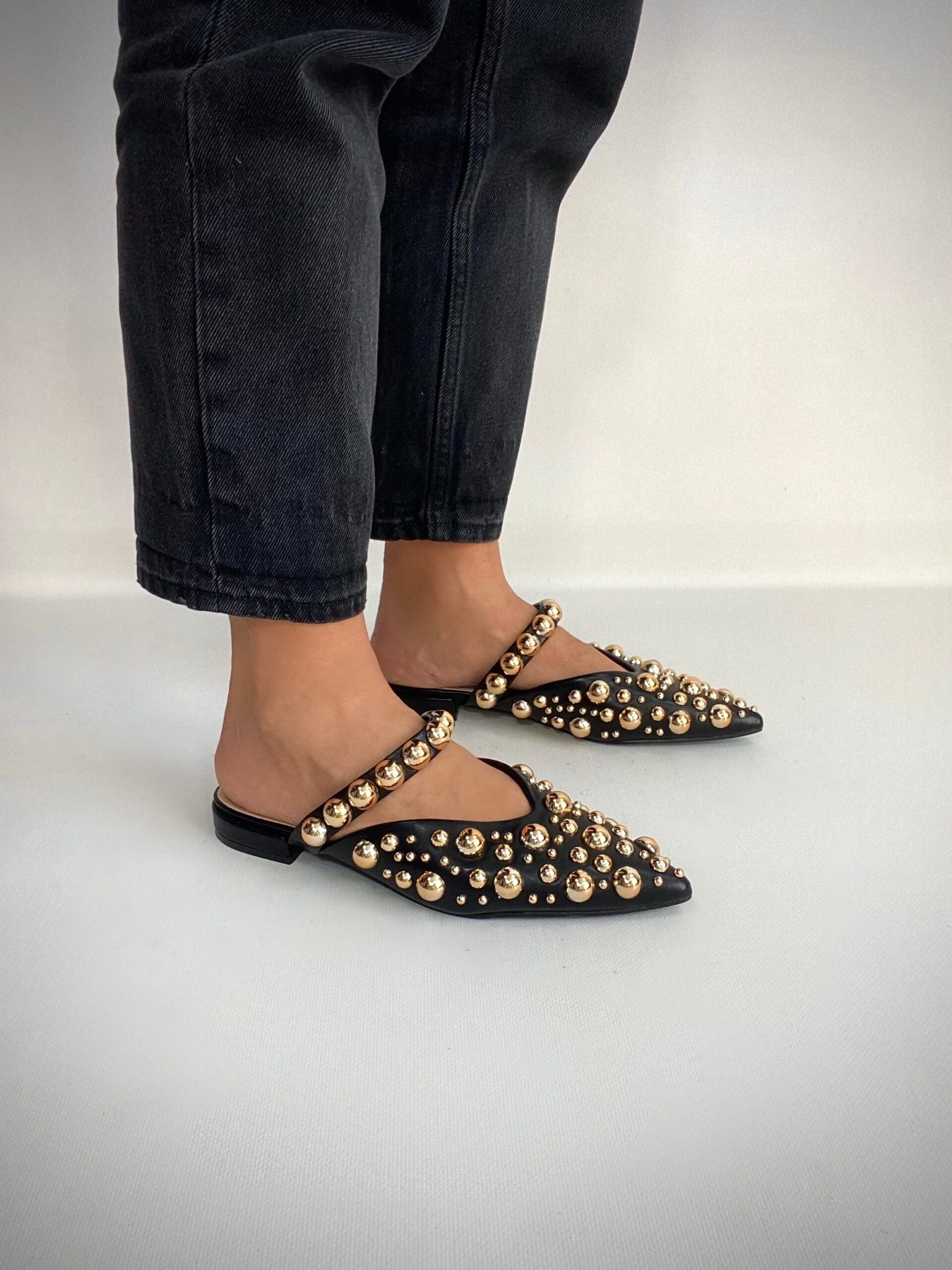Sabot Con Borchie - Nero.