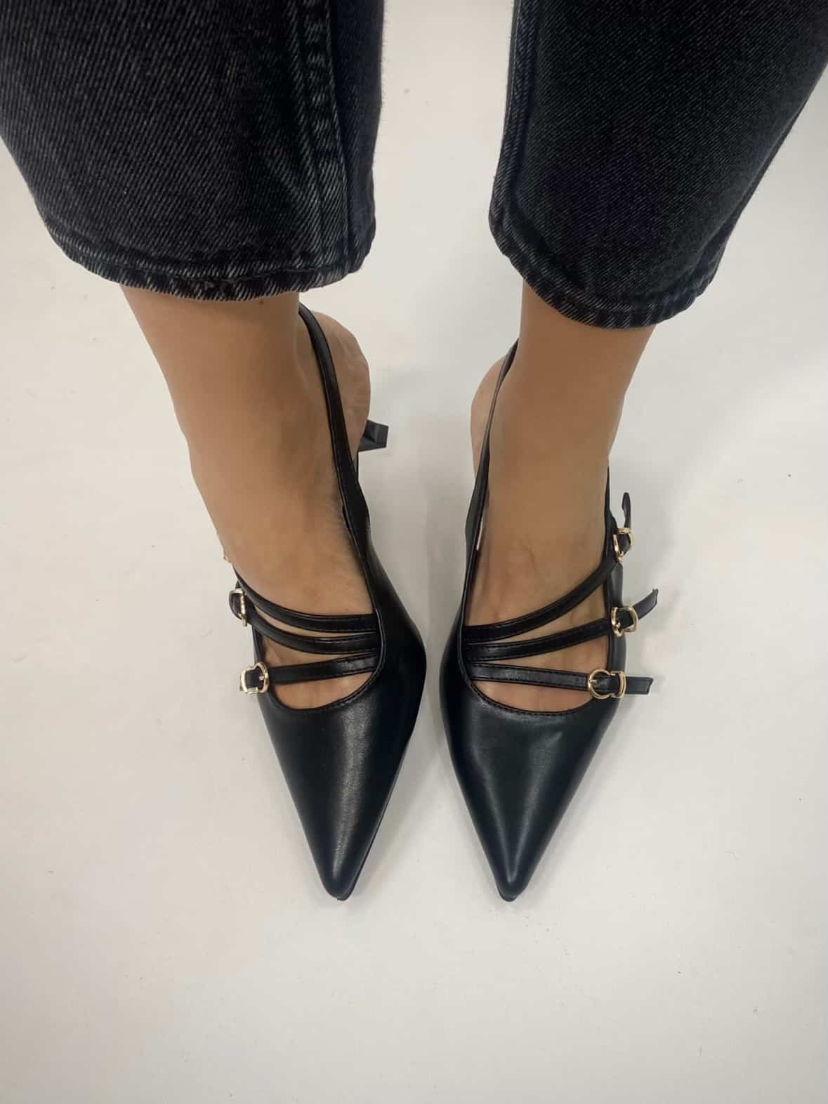 Slingback con Cinturini e Fibbie Tacco Medio - Nero Opaco