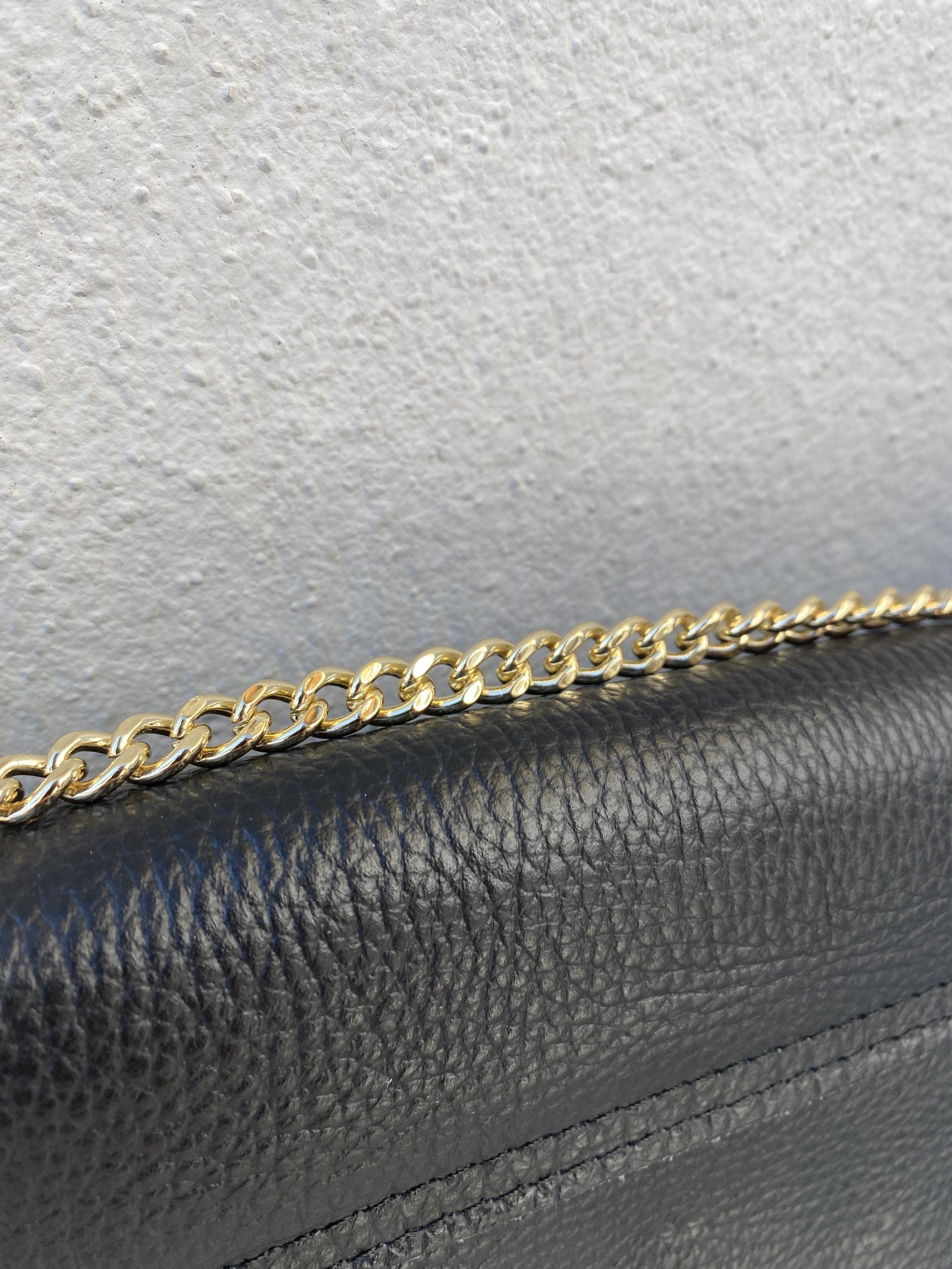 Borsa Vera Pelle Morsetto Dorato -Nero