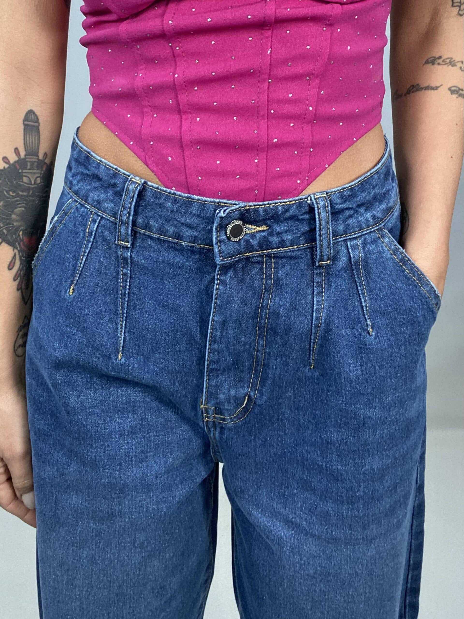 Jeans con Pinces - Denim Scuro