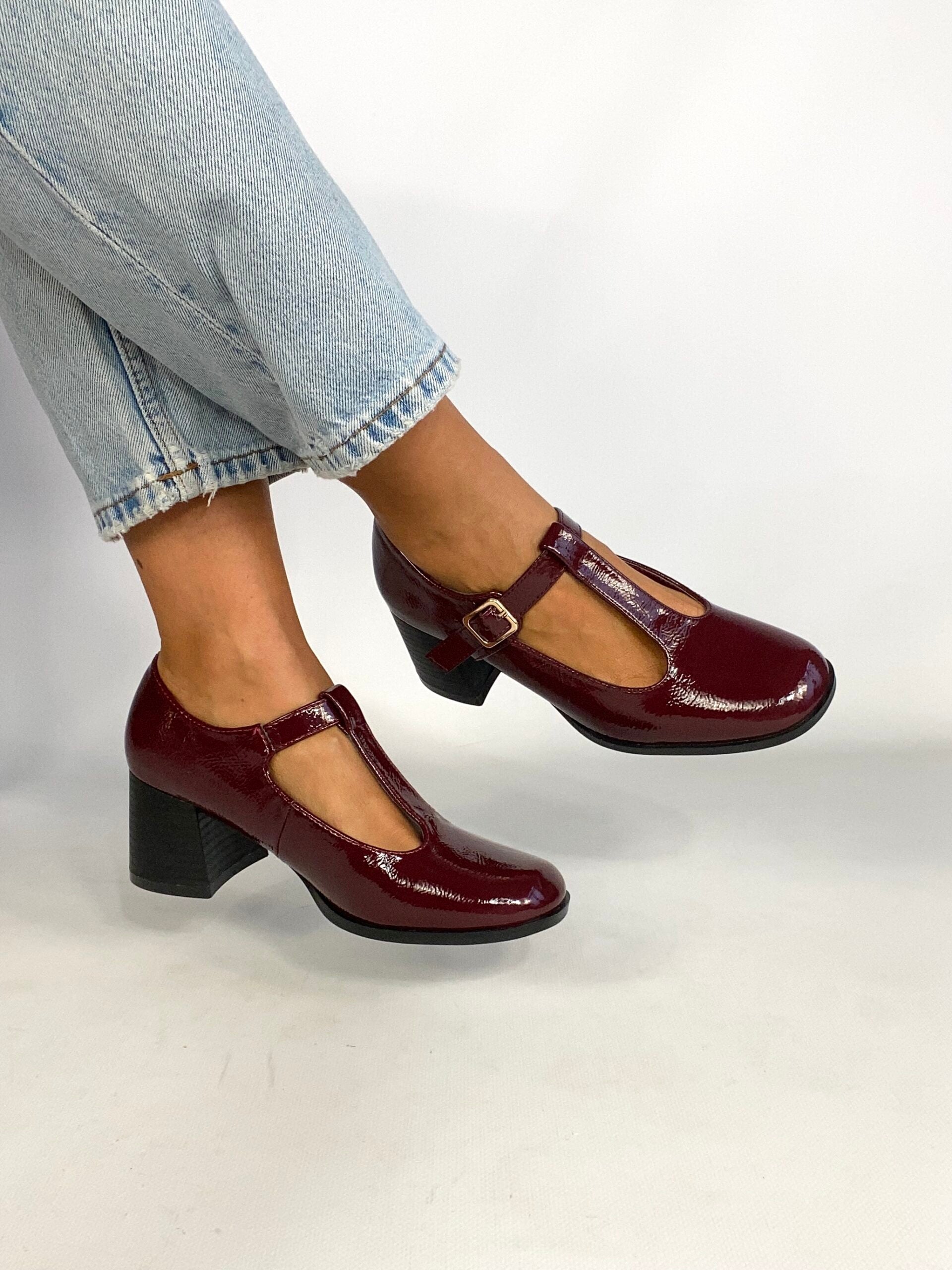 Mary Jane T- Bar Medium Heels  - Vernice Nero