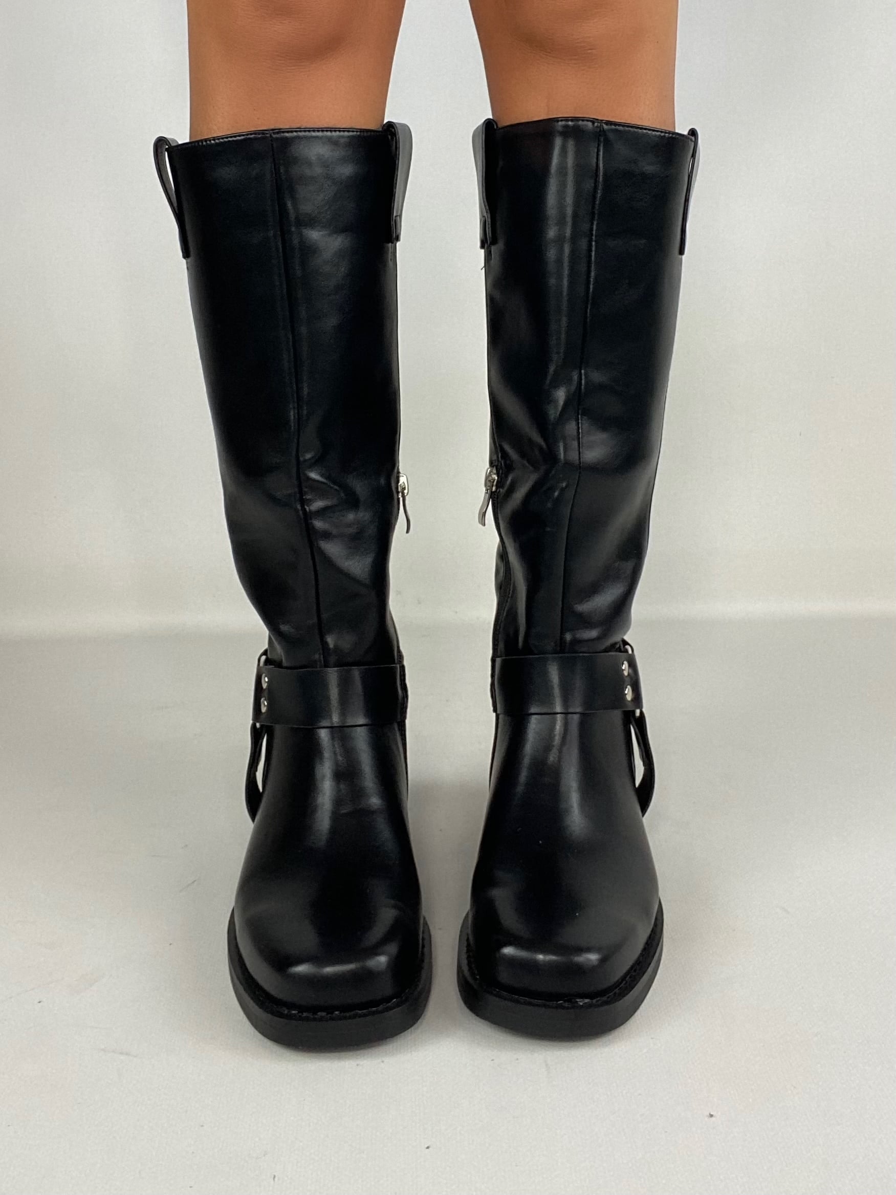 Biker con Fibbia - Nero