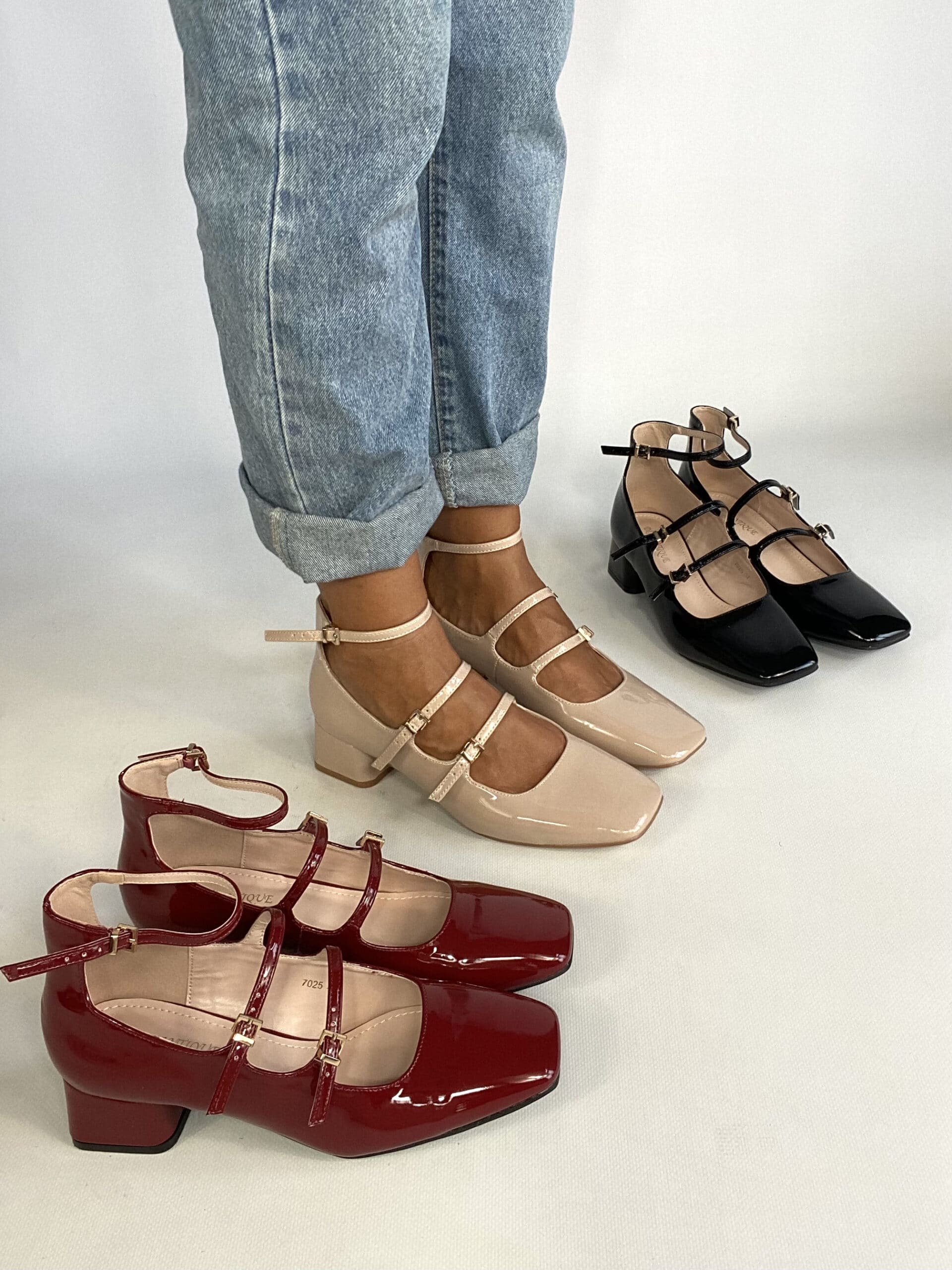 Mary Jane Low Heels Tre Cinturini - Nero