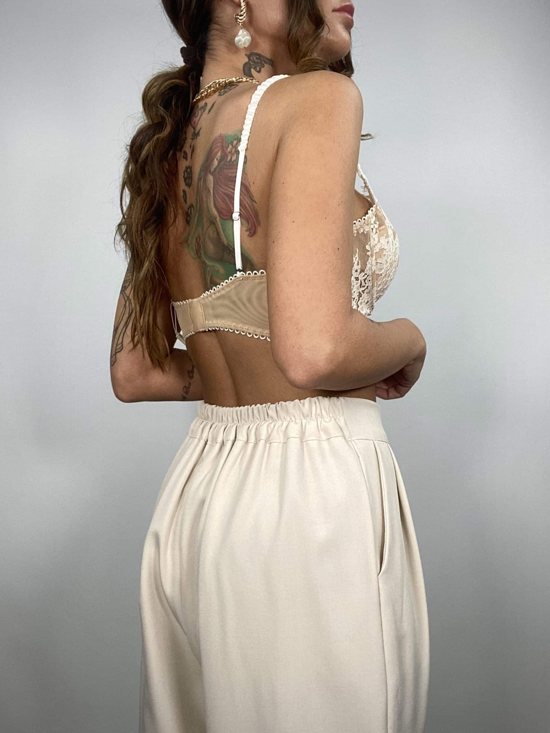 Corsetto Pizzo Cigliato con Bottoncini - Beige