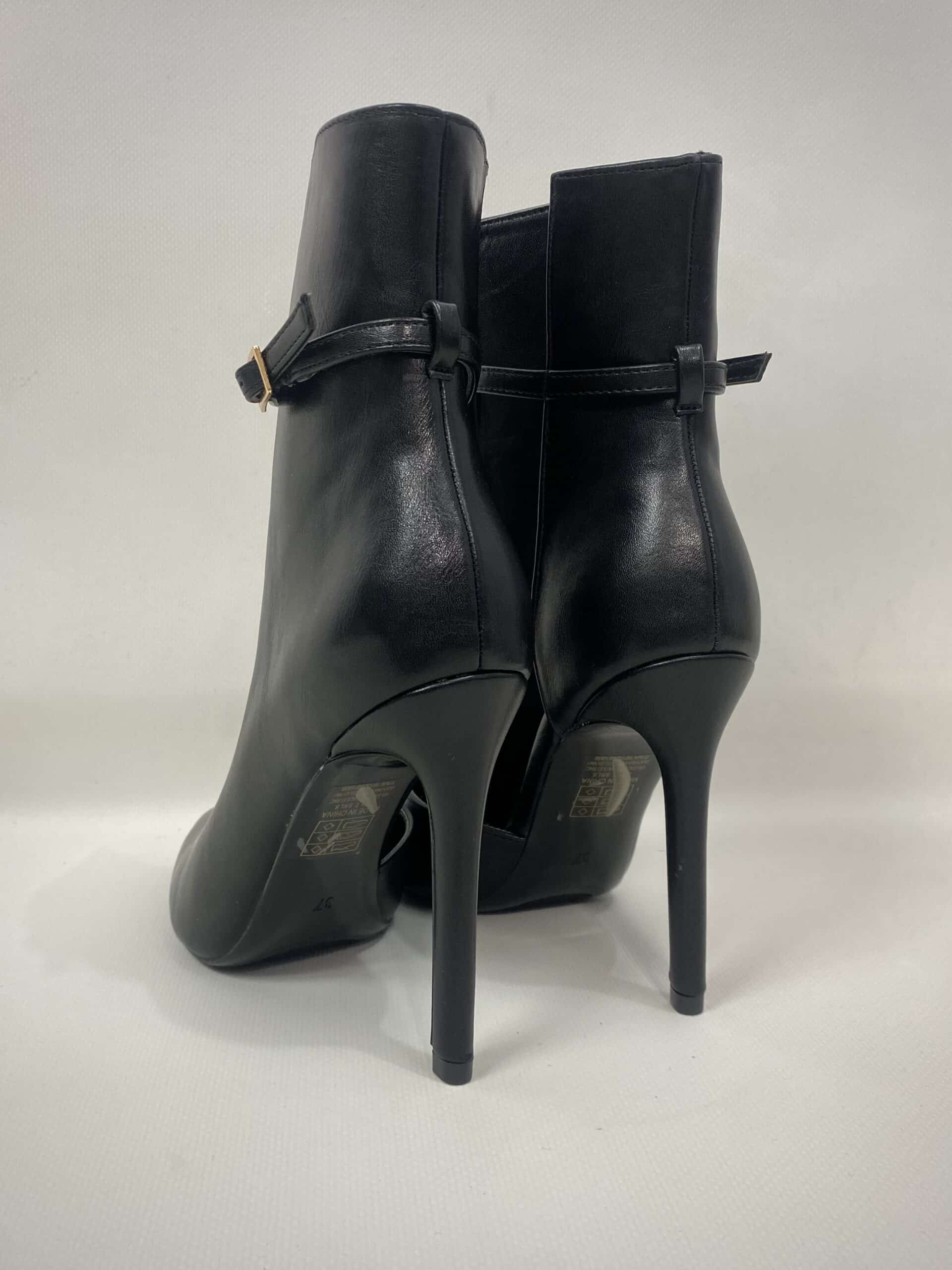 New Tronchetto cut out - Simil Pelle Nero