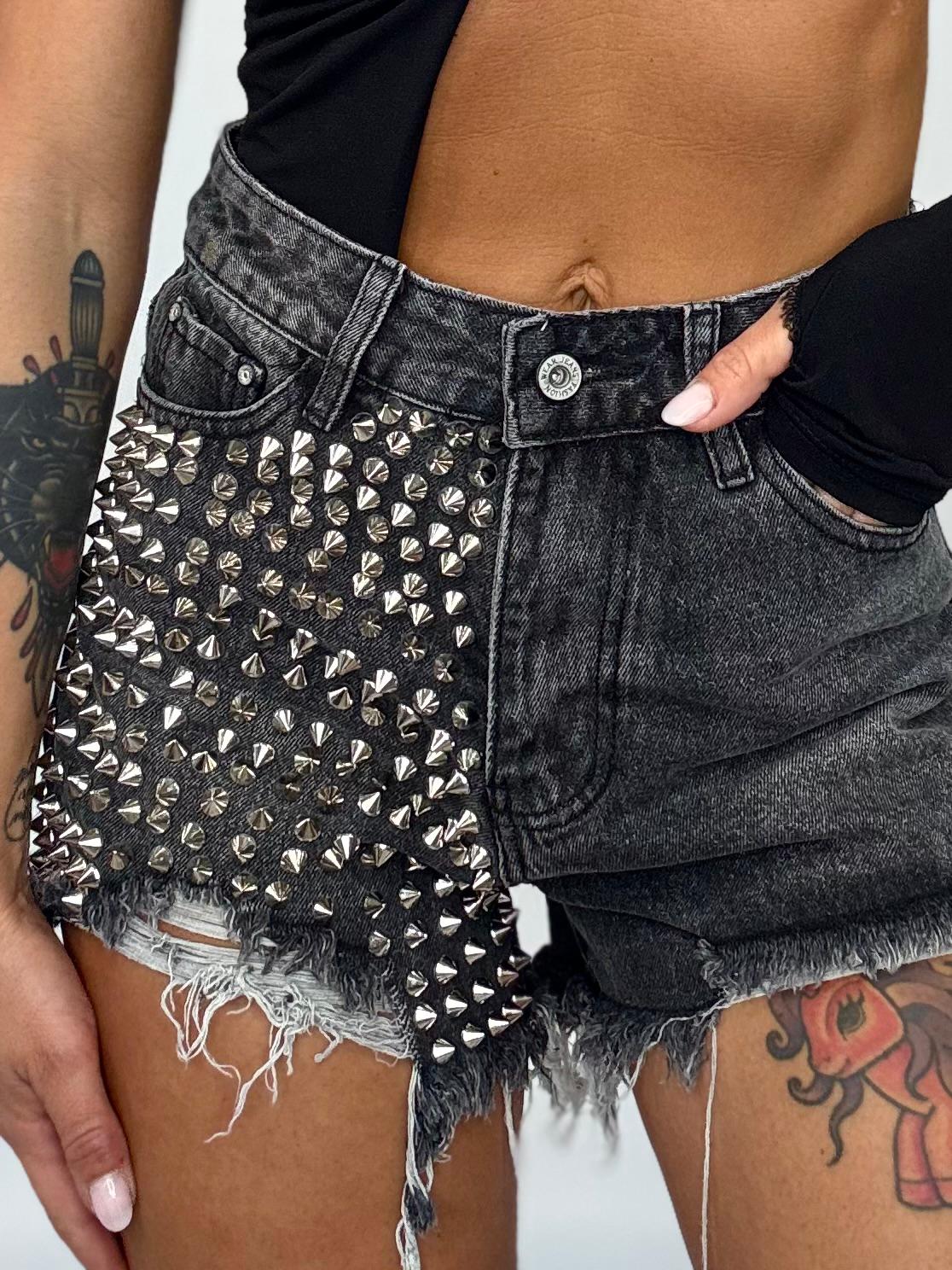 Shorts Denim con Borchie - Nero
