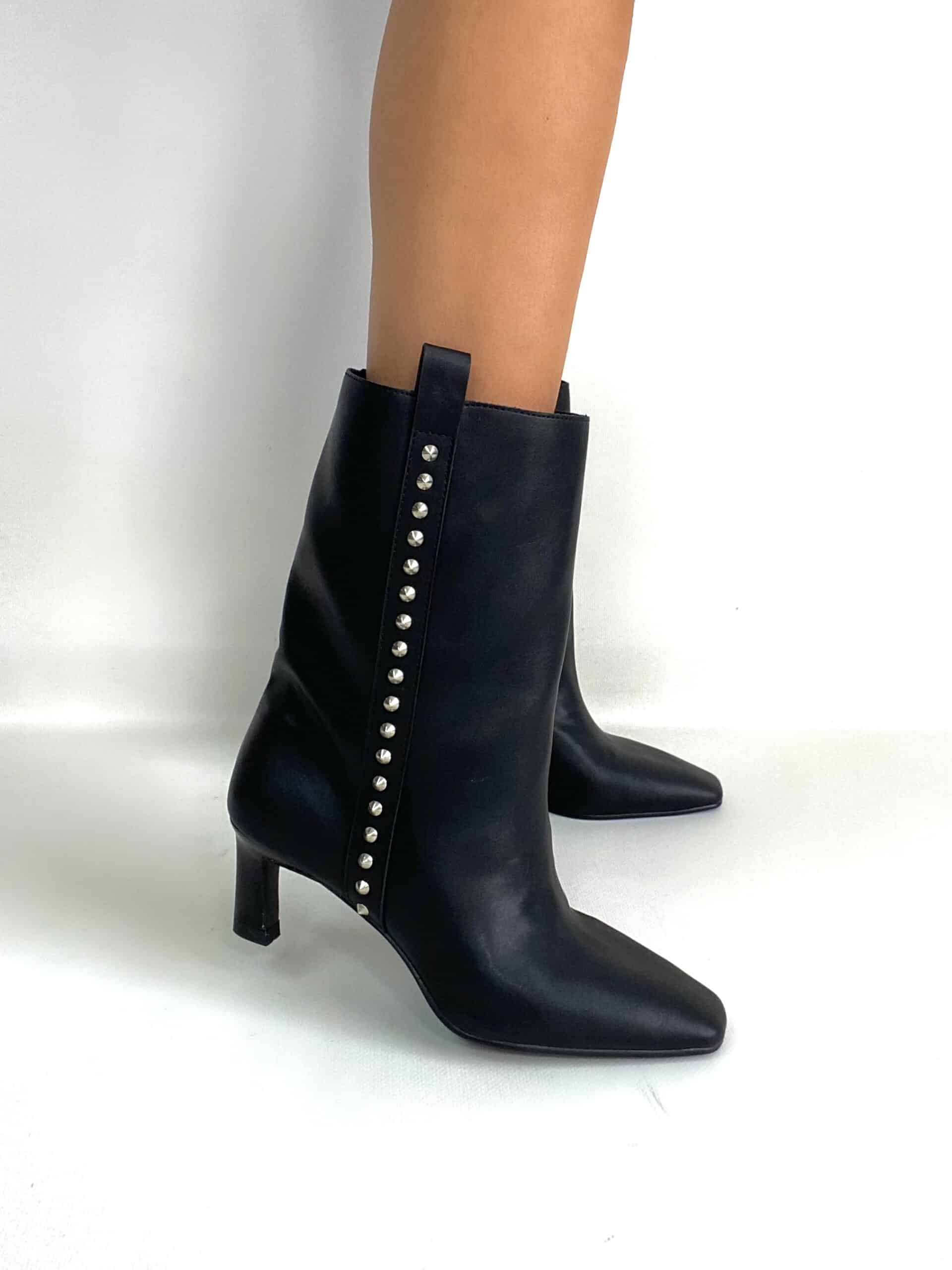 Stivaletti con Borchie - Nero