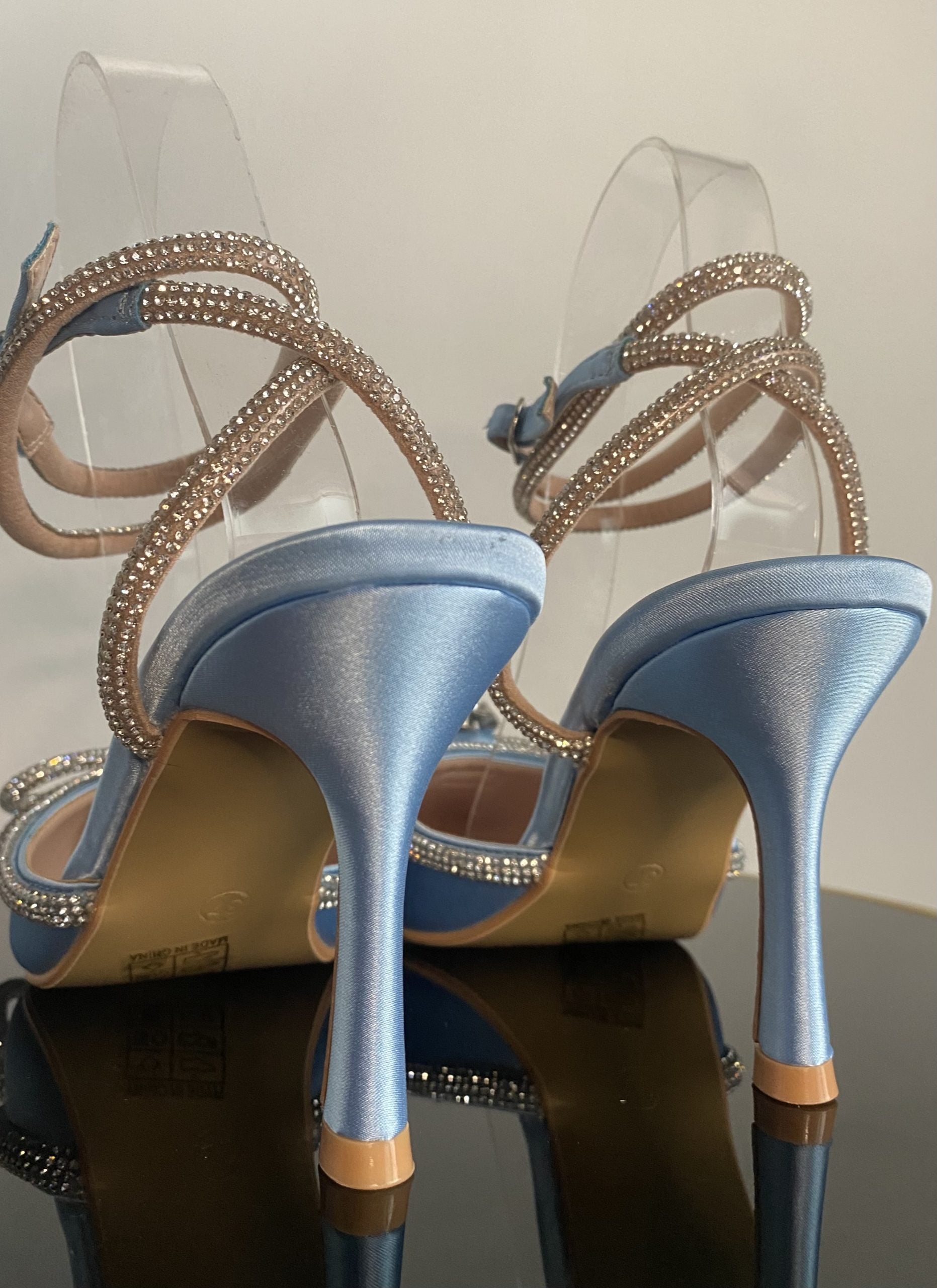 Decollete Diamond 8 - Satin Celeste