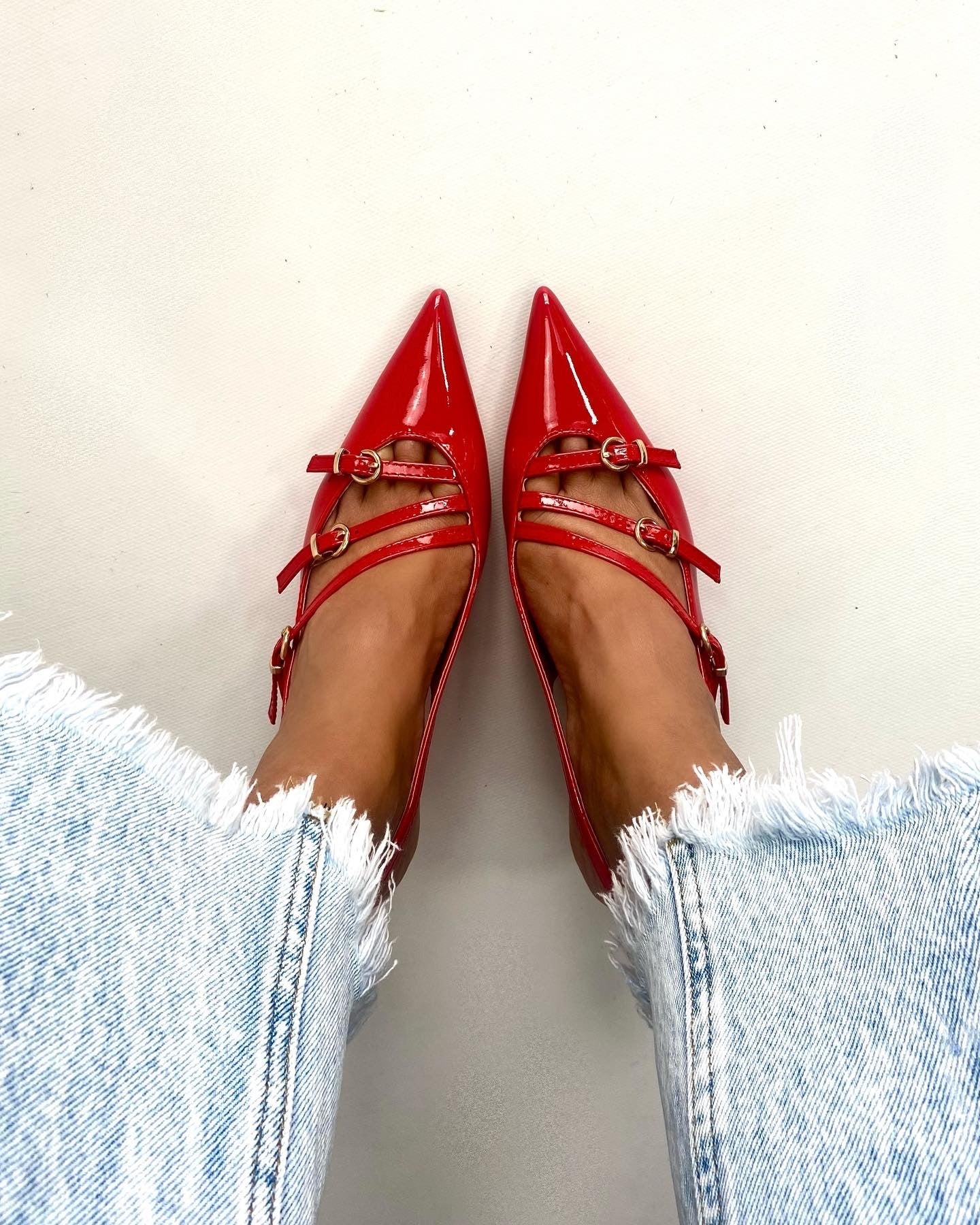 New Slingback con Cinturini e Fibbie Tacco Medio - Rosso Vernice