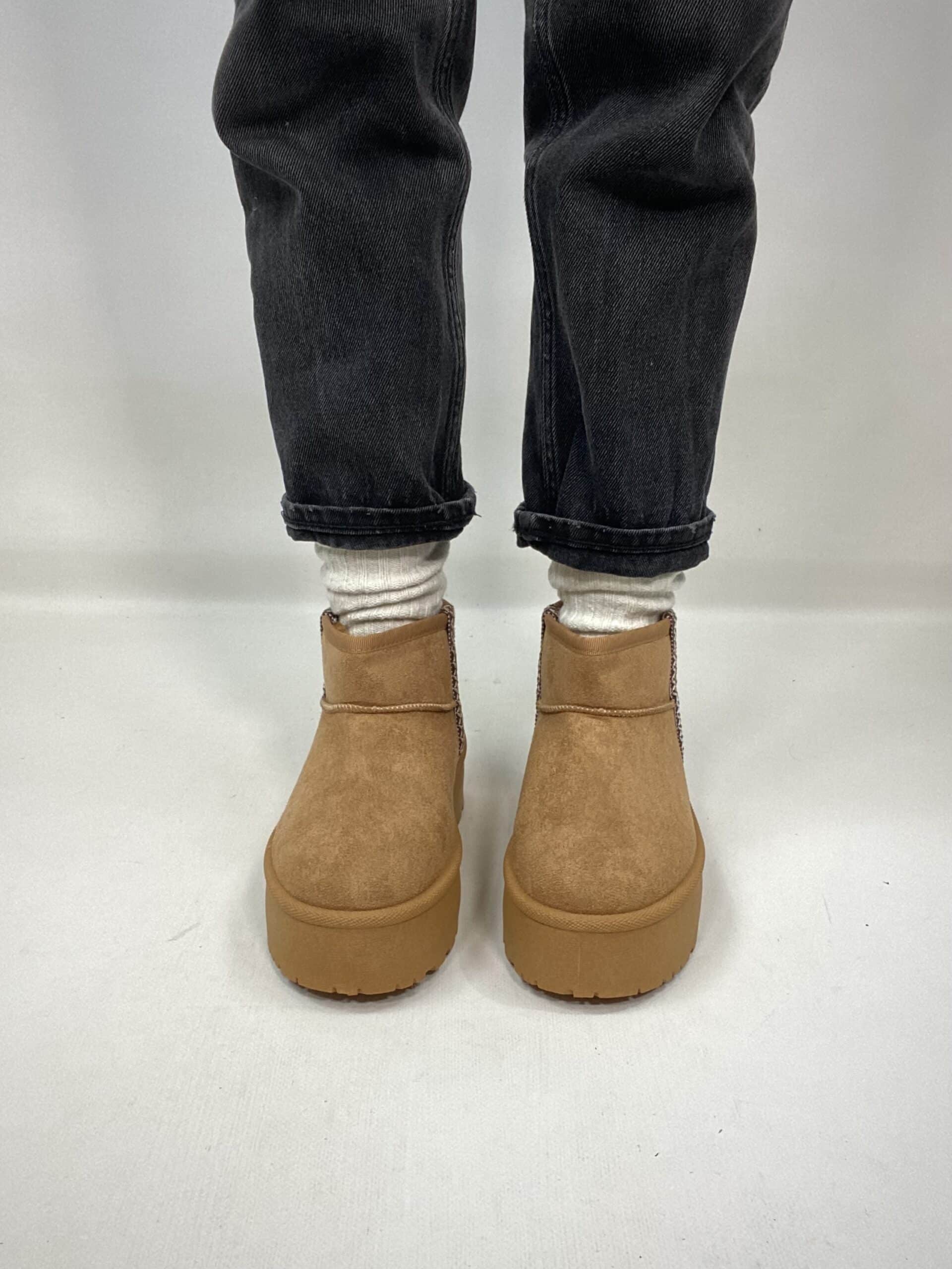 Stivaletti Bassi con Platform e Pelo - Cammello / Ricamo Marrone ( Pelliccia Cammello)