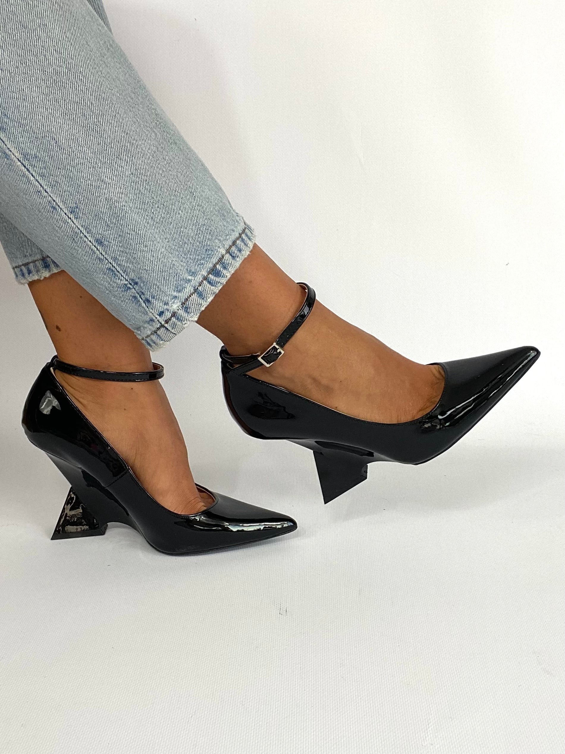 Decollete Tacco Scultoreo  - Vernice Nero