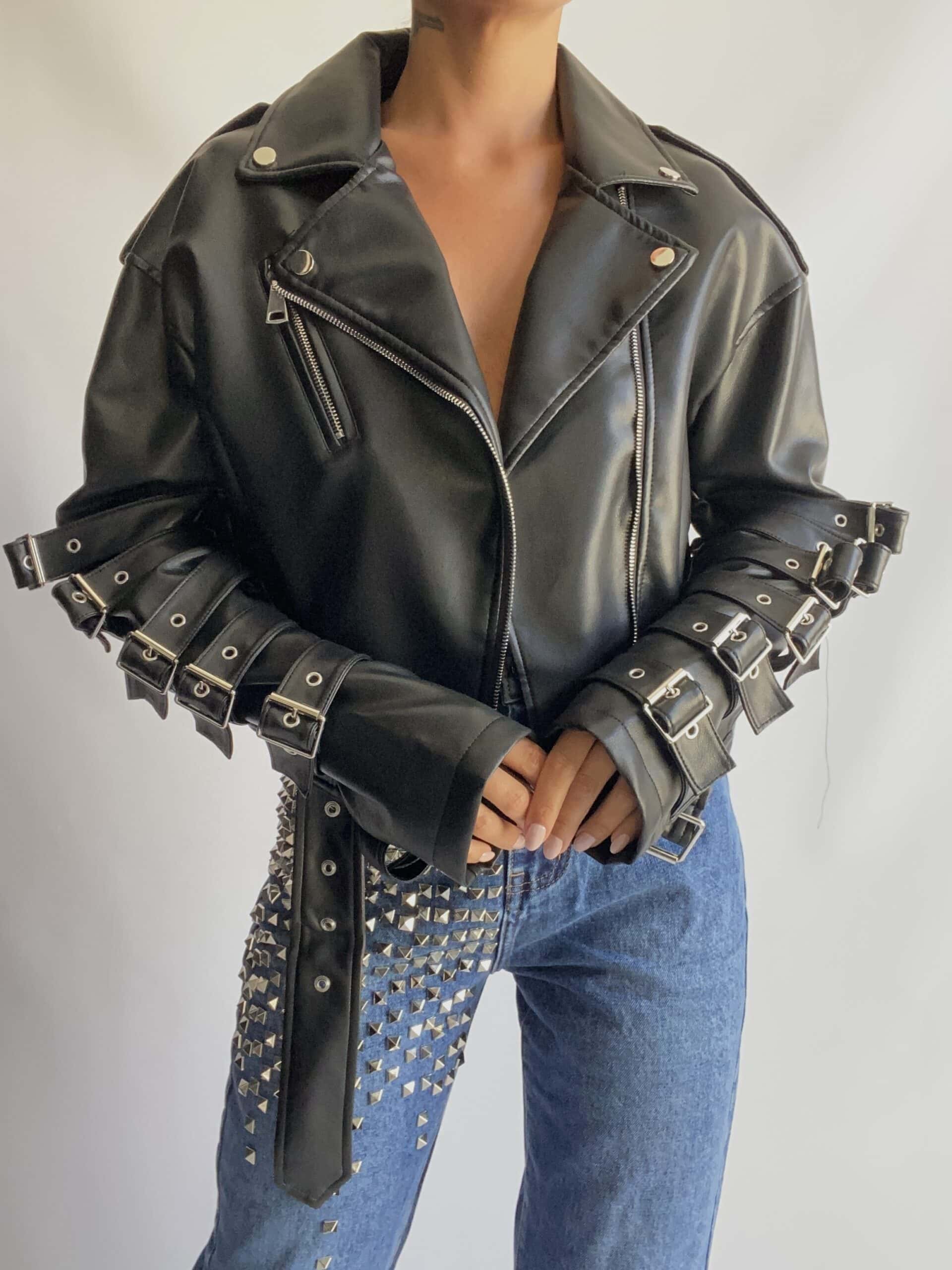 Chiodo Eco Pelle Crop con Fibbie  - Nero