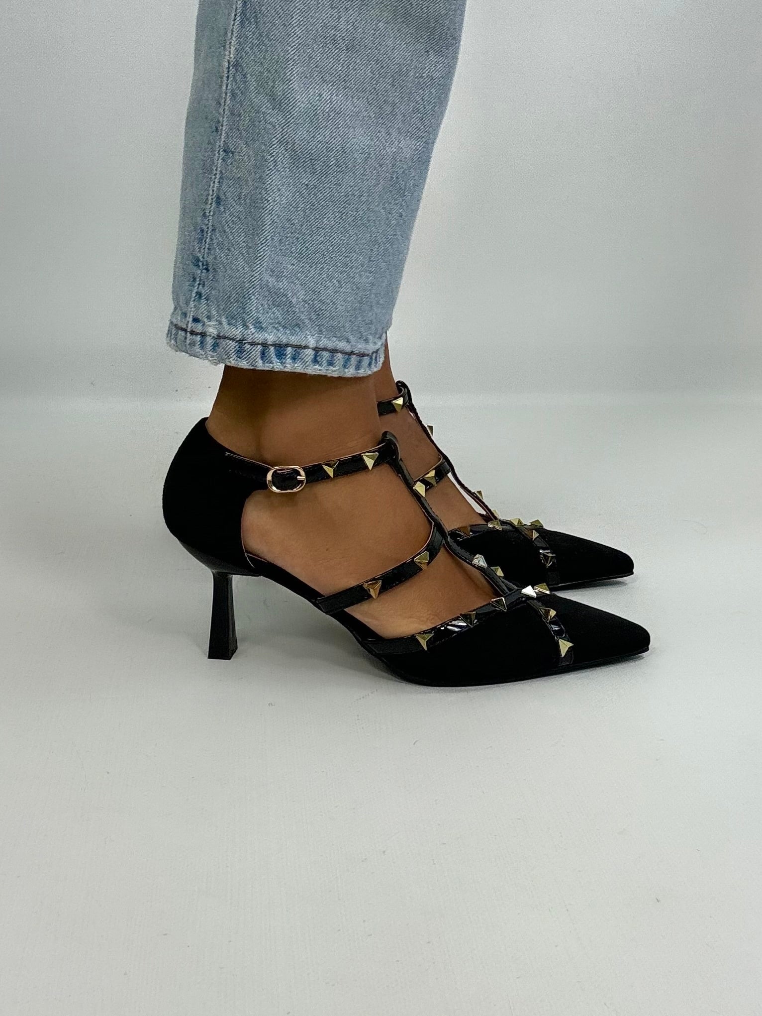 Décolleté Studs con Borchie - Nero