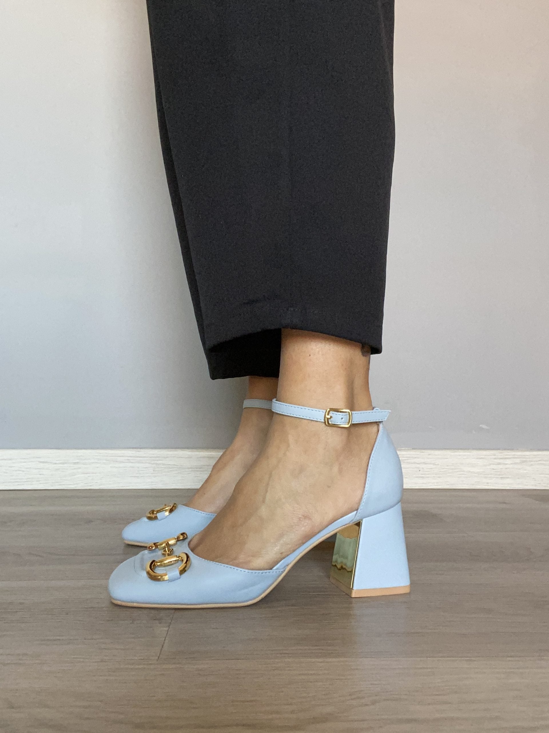 Sandali Aperti Morsetto Dorato - Bianco