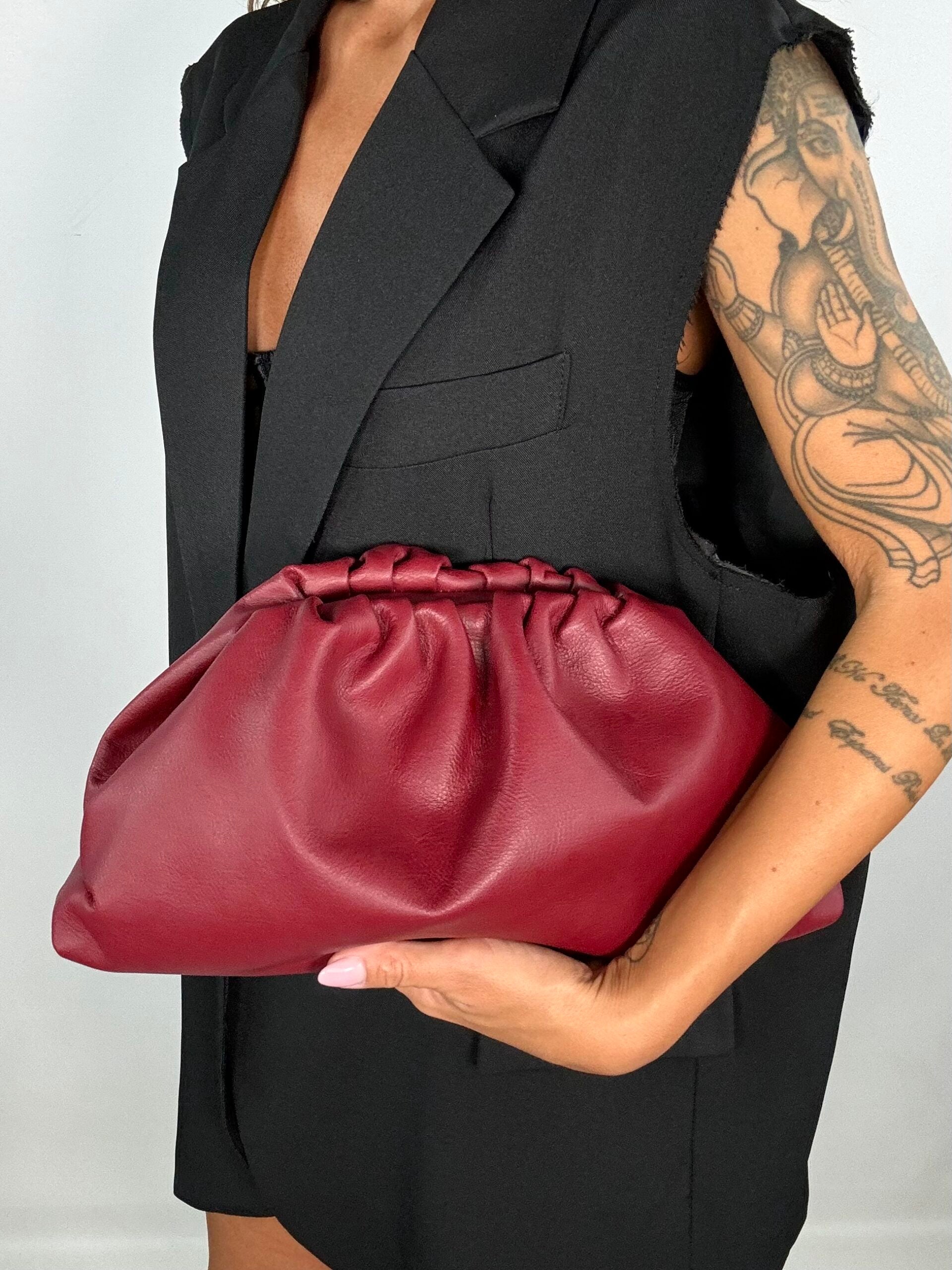 Pouch Bag in Vera pelle Made In Italy - Cherry Red