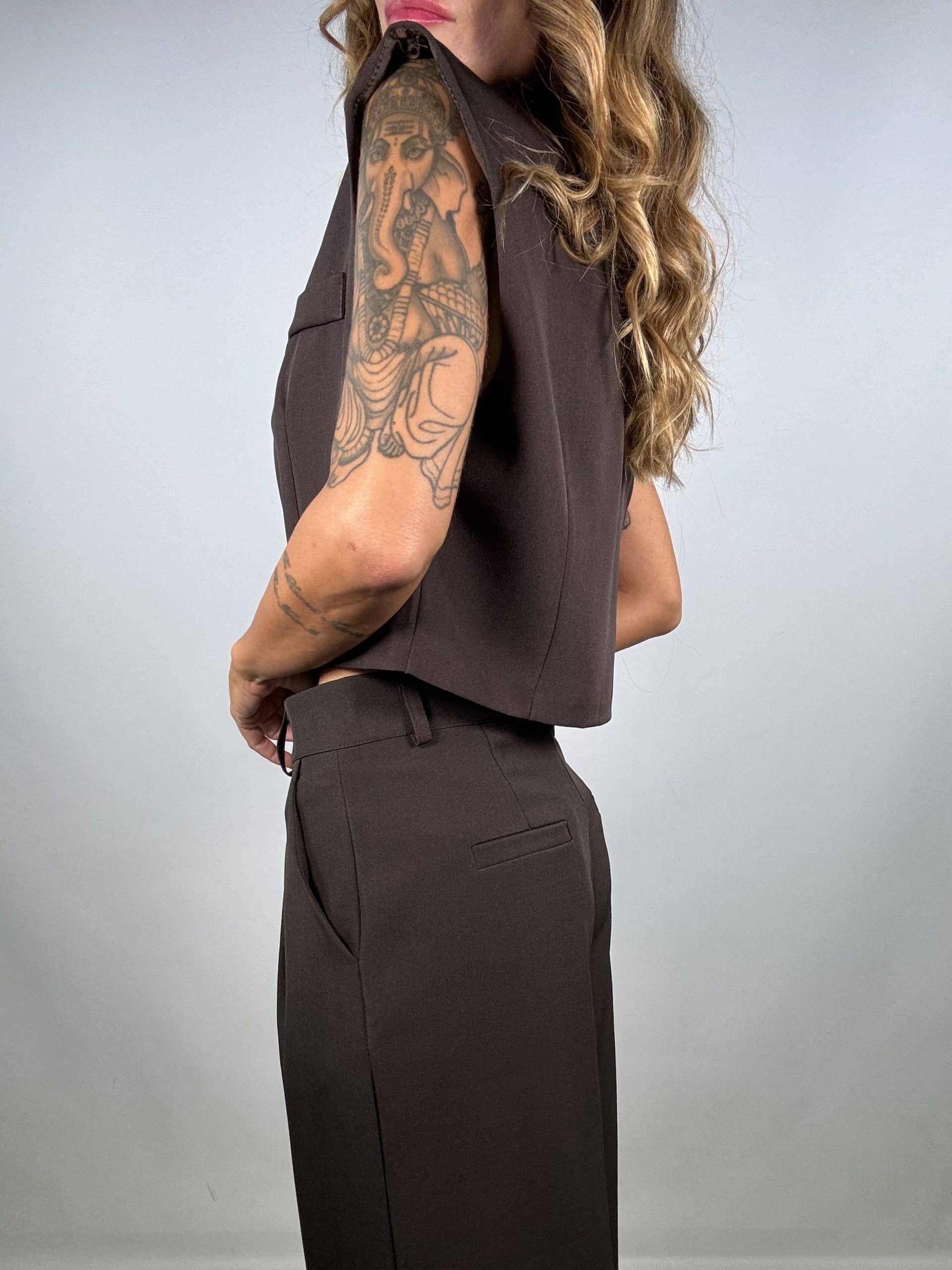 Completo Gilet Crop e Pantaloni Wide - Marrone