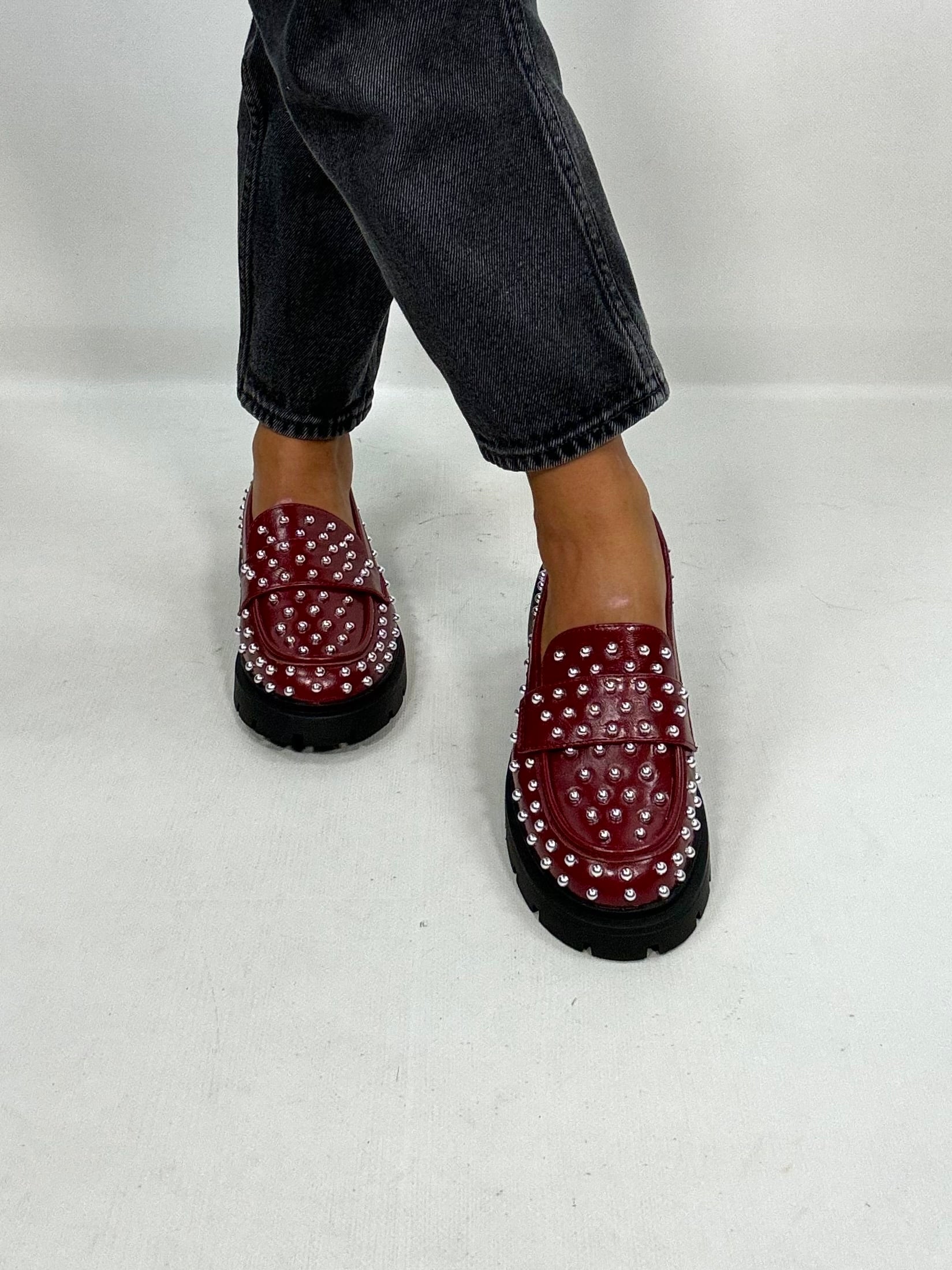 Mocassino Con Borchie - Wine Red