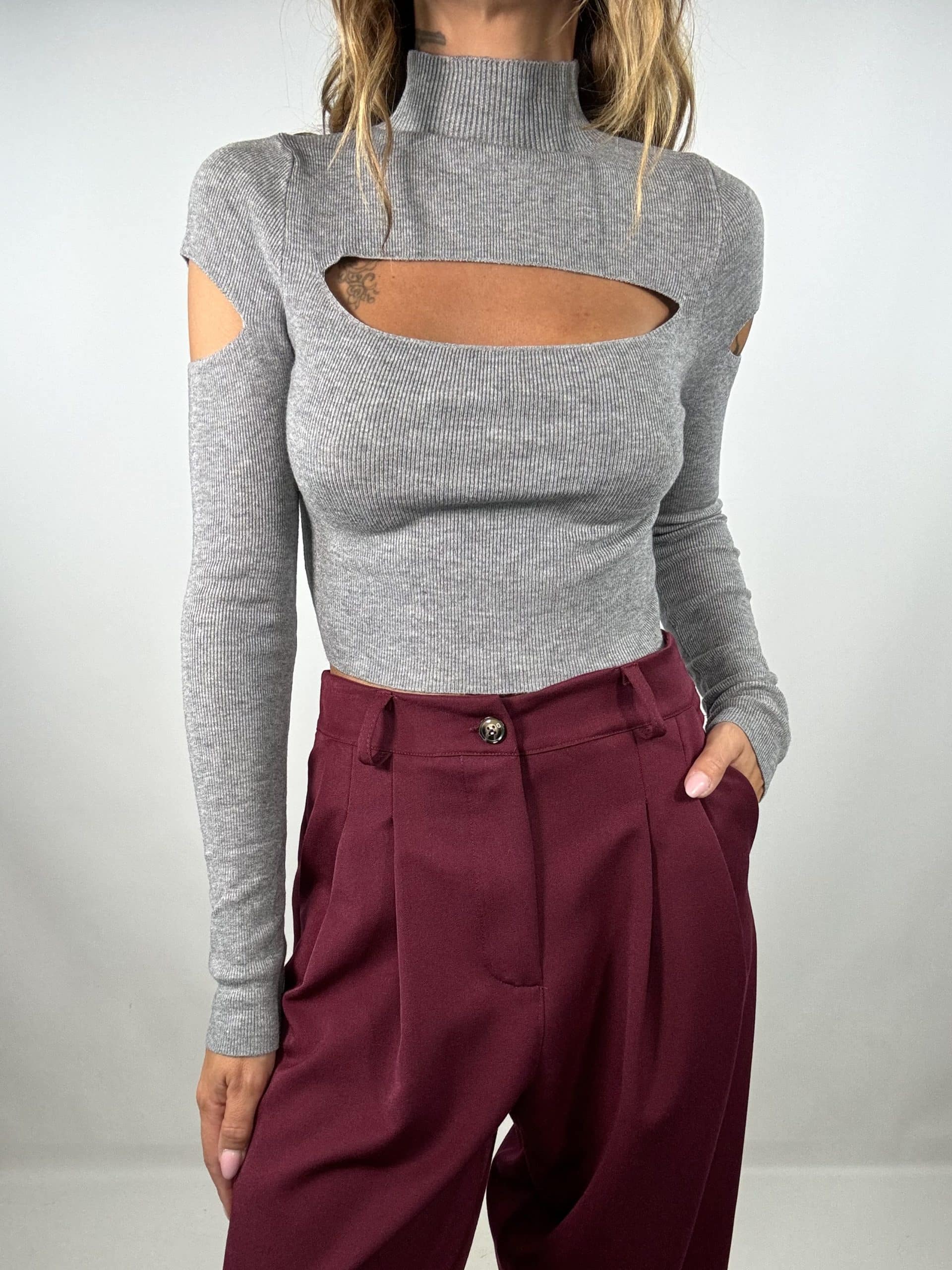 Maglia Crop con Cut Out - Grigio.