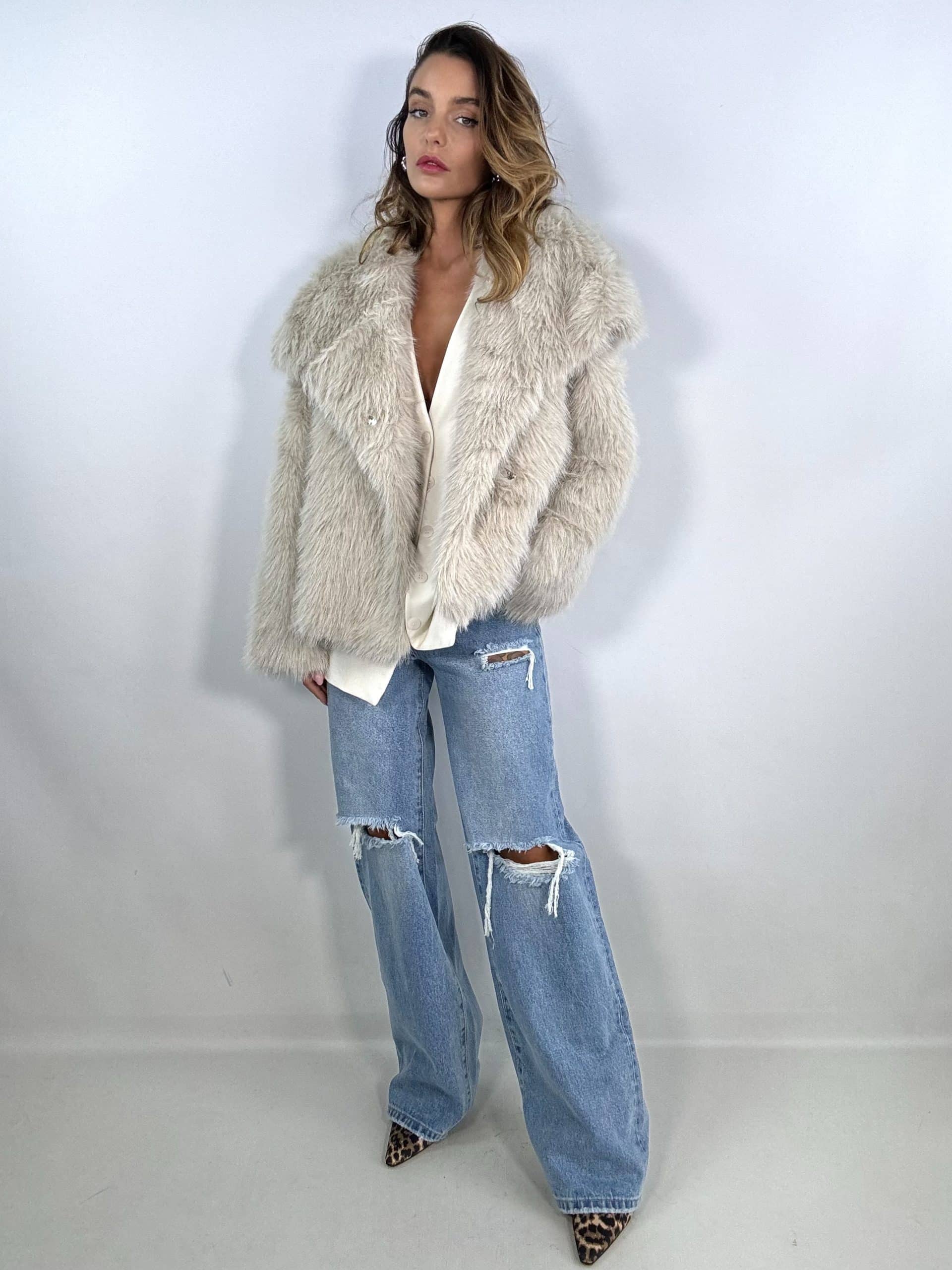 Pelliccia Crop con Maxi Revers - Bianco