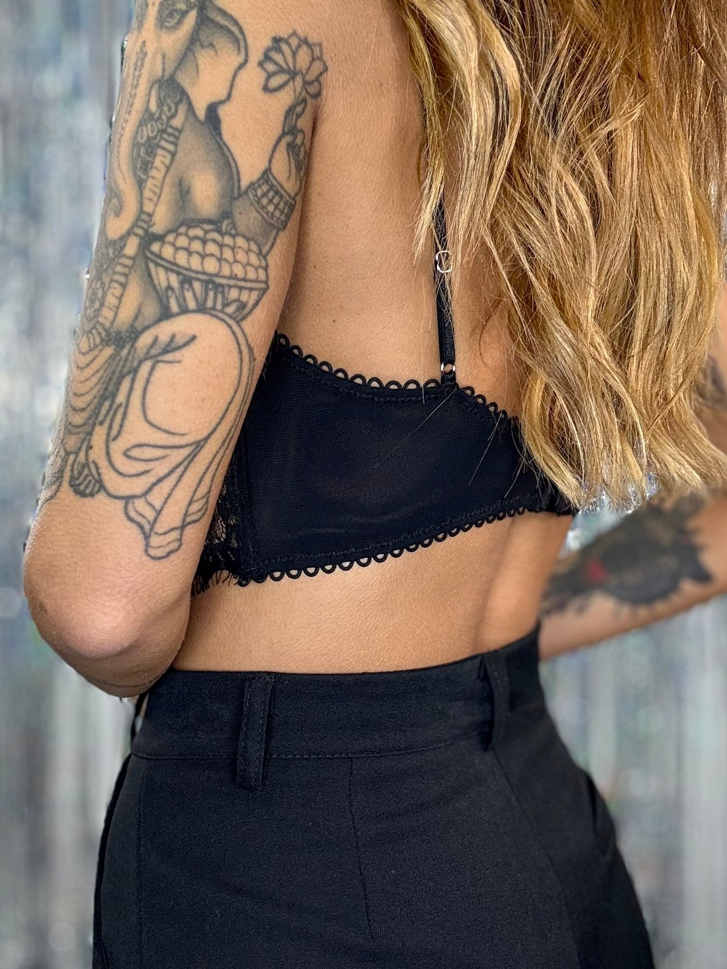 Corsetto Pizzo Cigliato con Bottoncini - Nero.