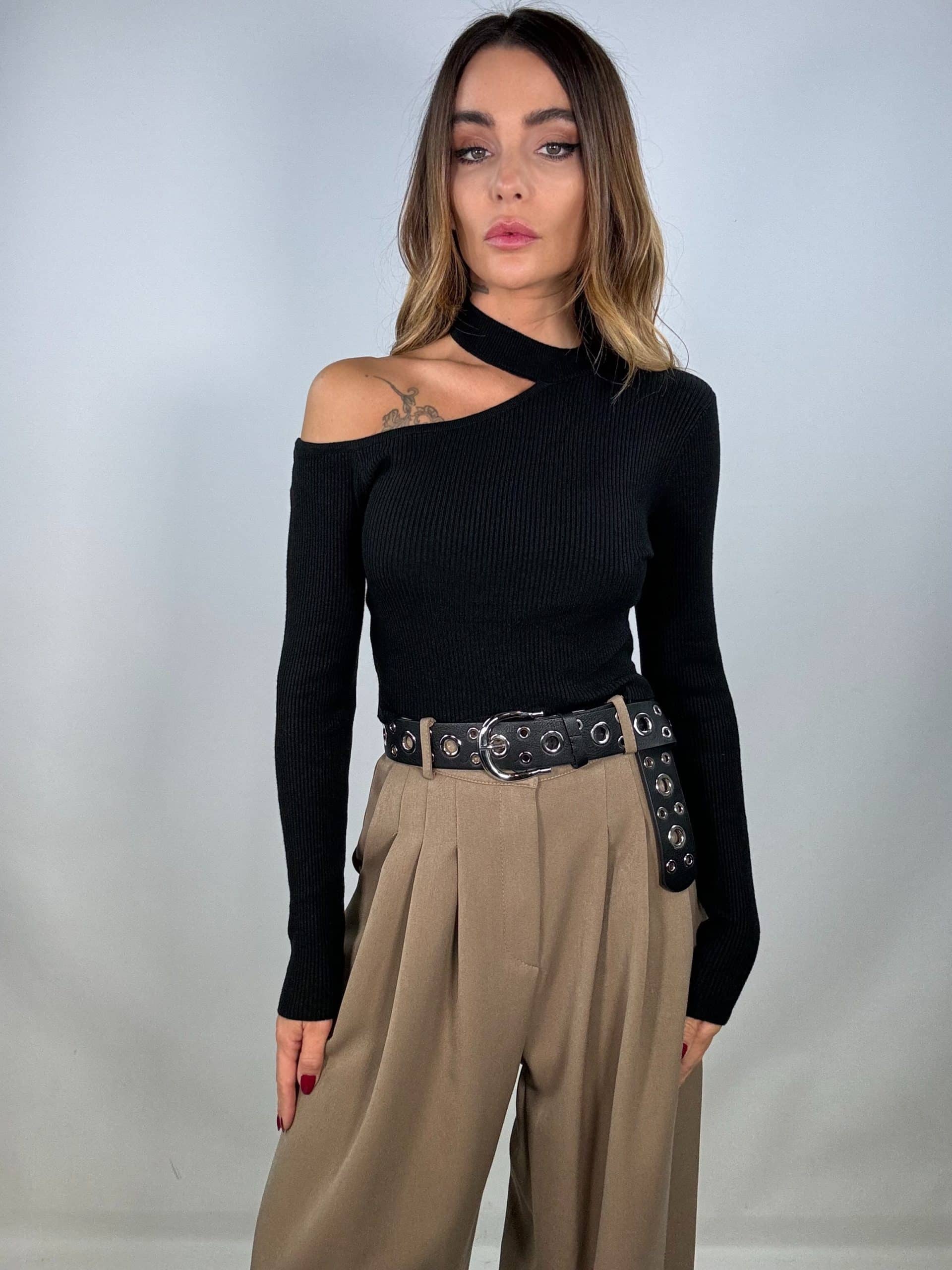 Maglia Crop Monospalla Con Choker- Nero