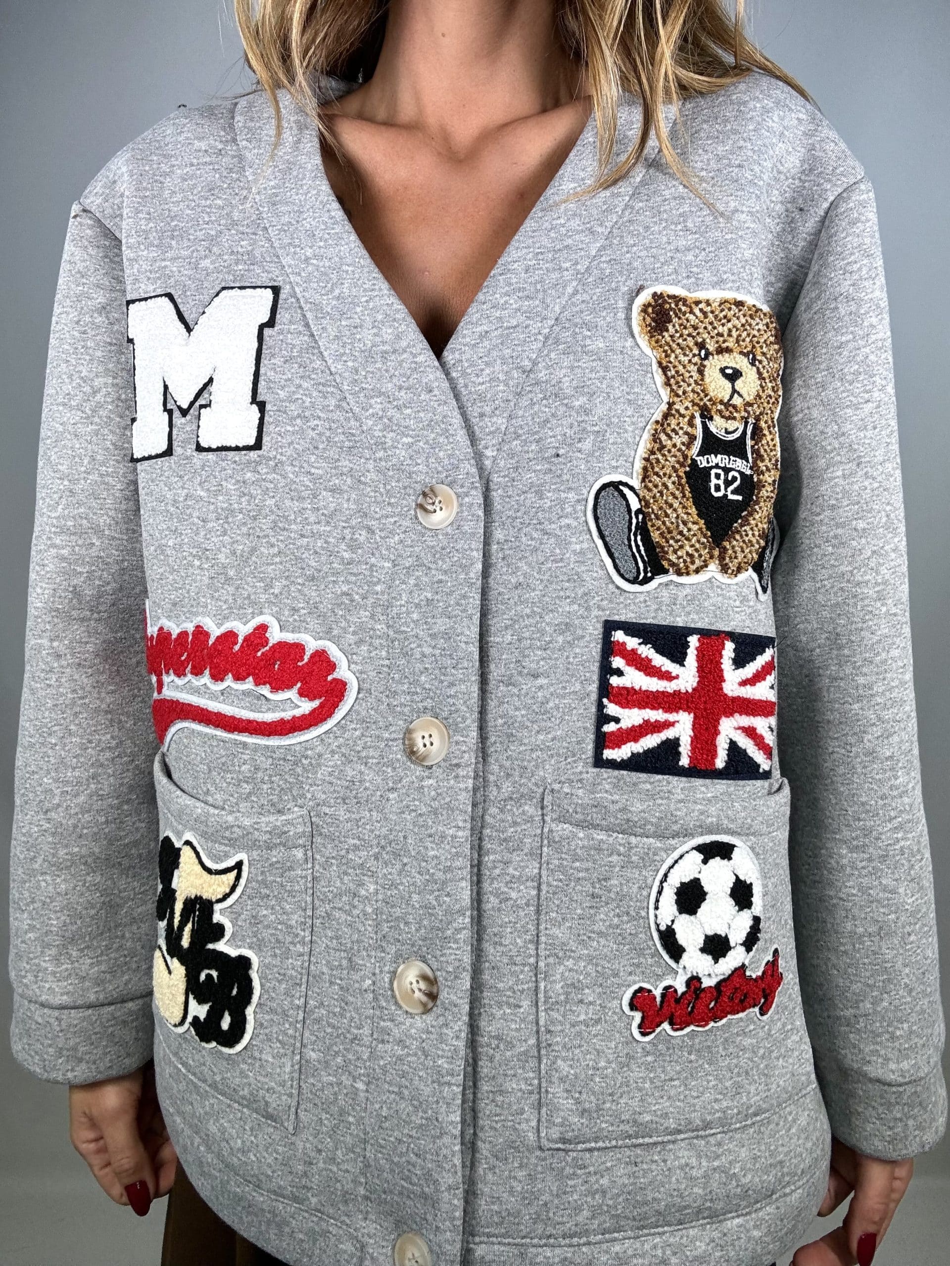 Cardigan Felpa Patch e Orsetto - Grigio