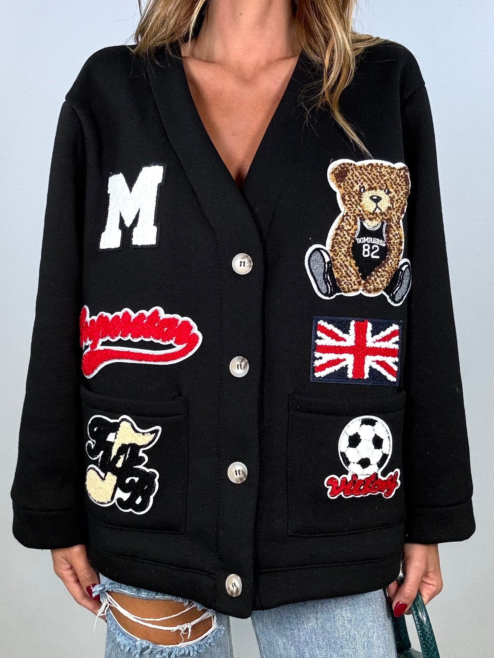 Cardigan Felpa Patch e Orsetto - Nero