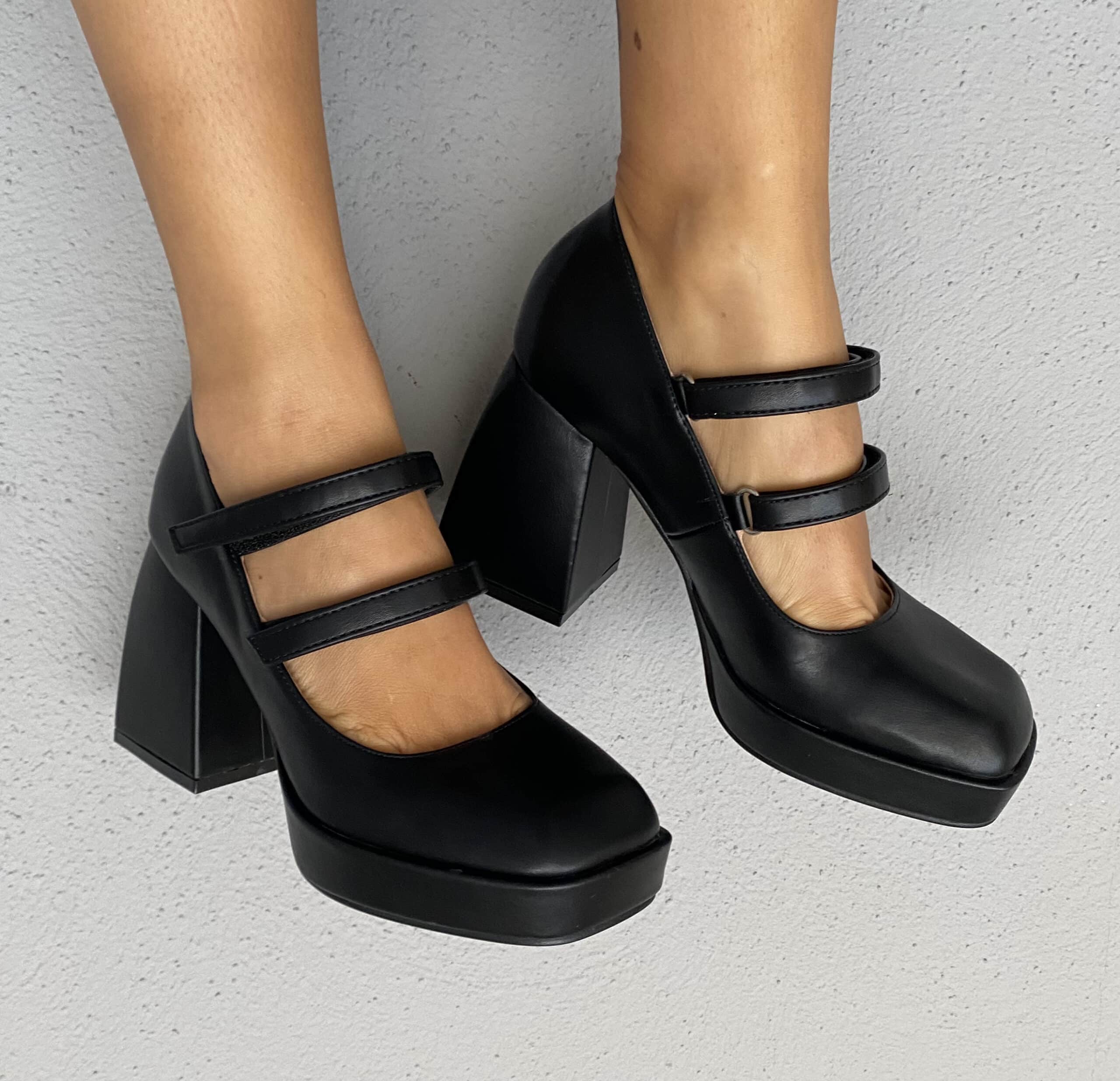 Tacchi Mary Jane Doppio Cinturino- Nero