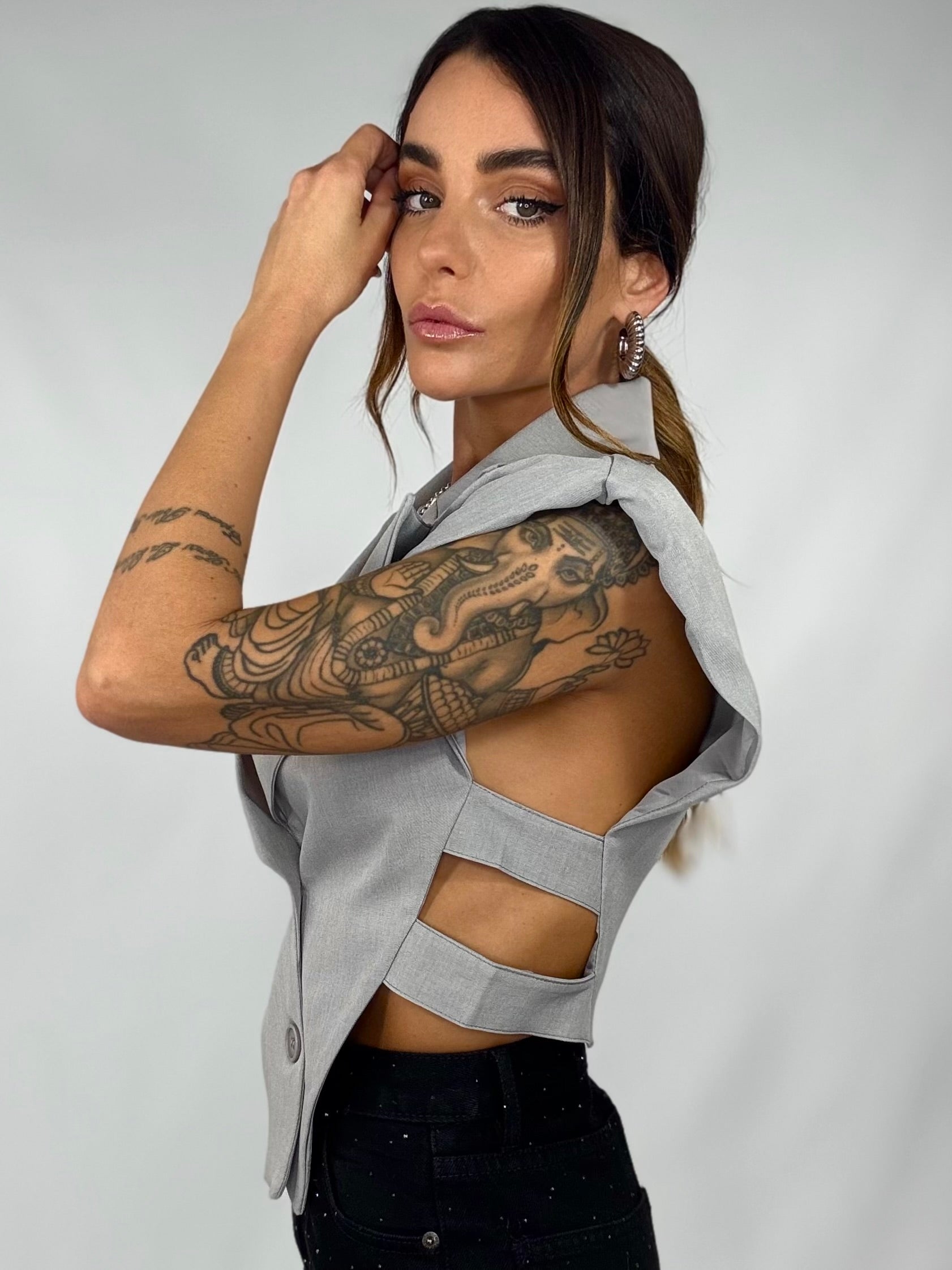 Gilet Crop Spalline e Cut Out - Grigio