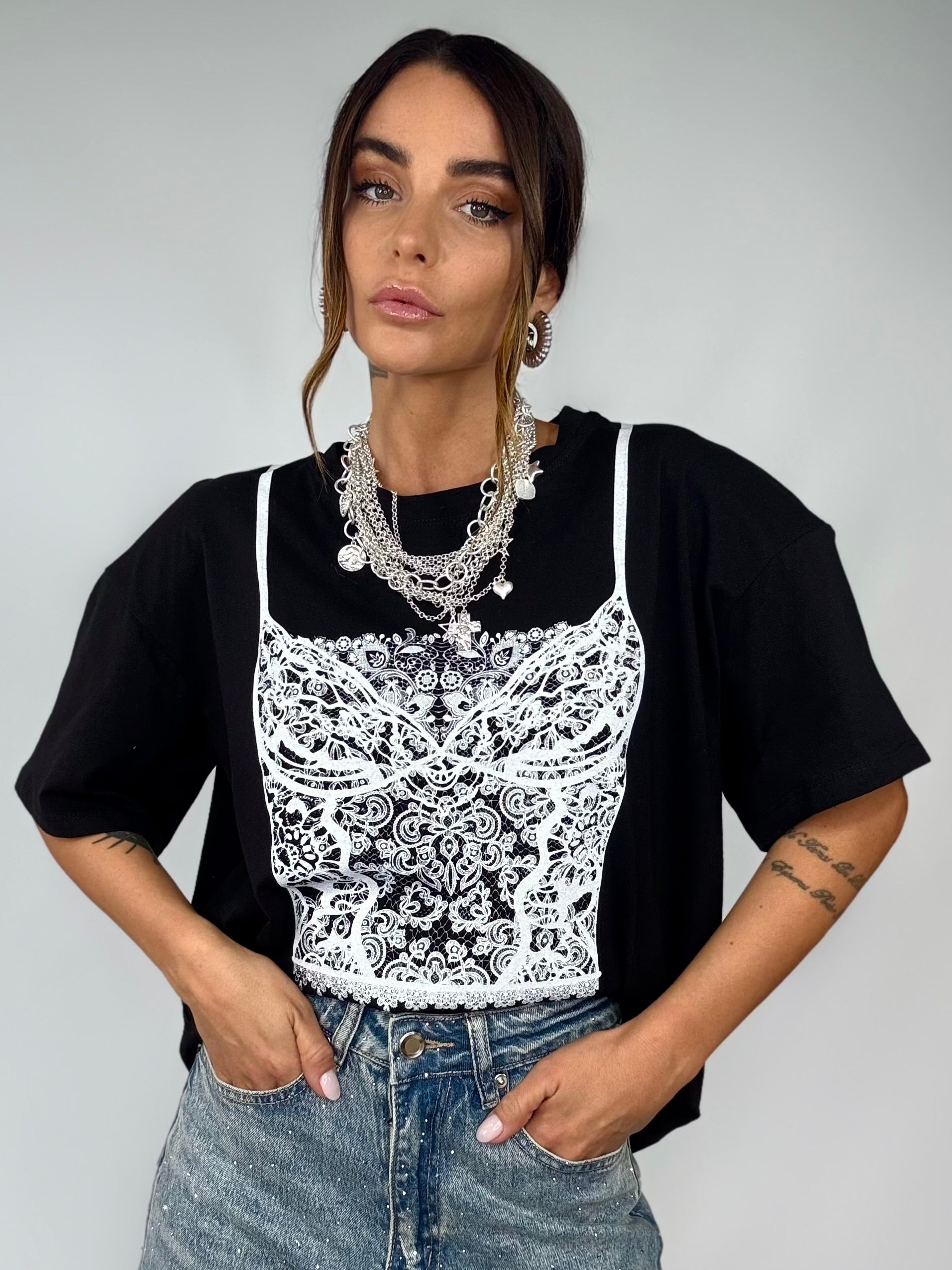 T-shirt Super Over Spalline Stampa Corsetto - Nero