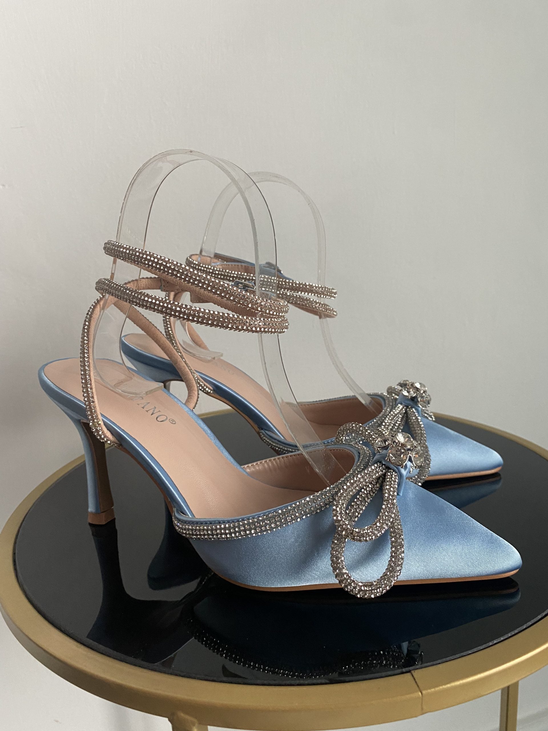 Decollete Diamond 8 - Satin Celeste