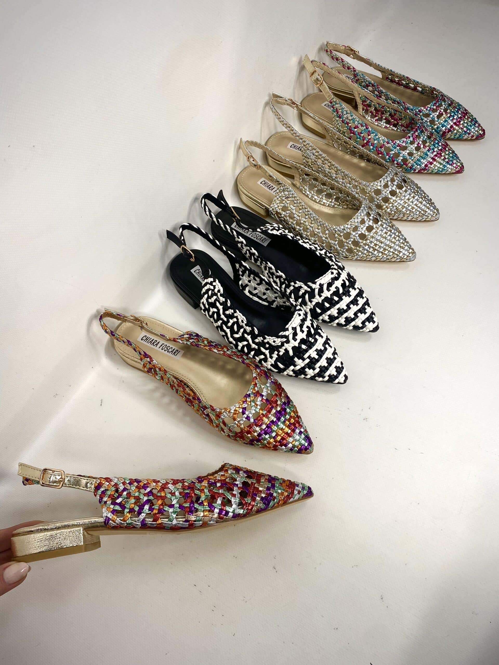 Slingback Flat Rafia - Bianco / Nero