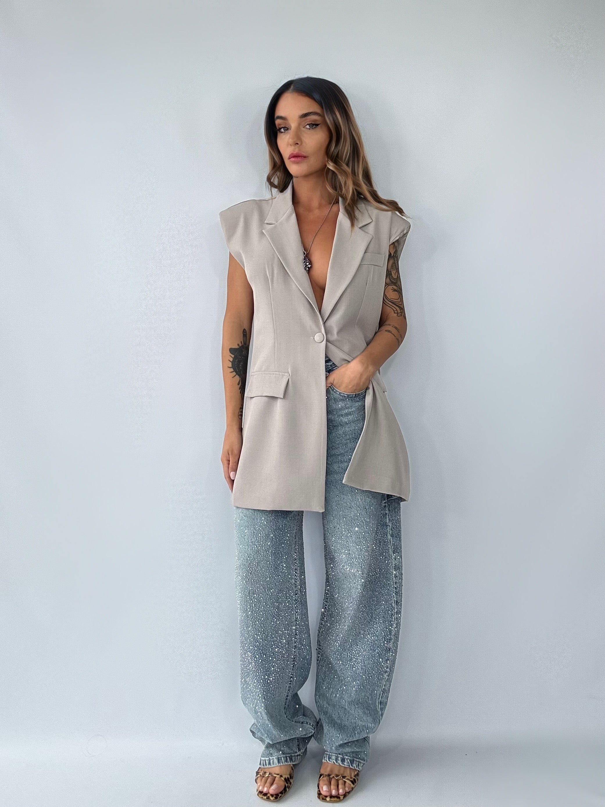Gilet Over Spalline e Schiena Nuda - Tortora