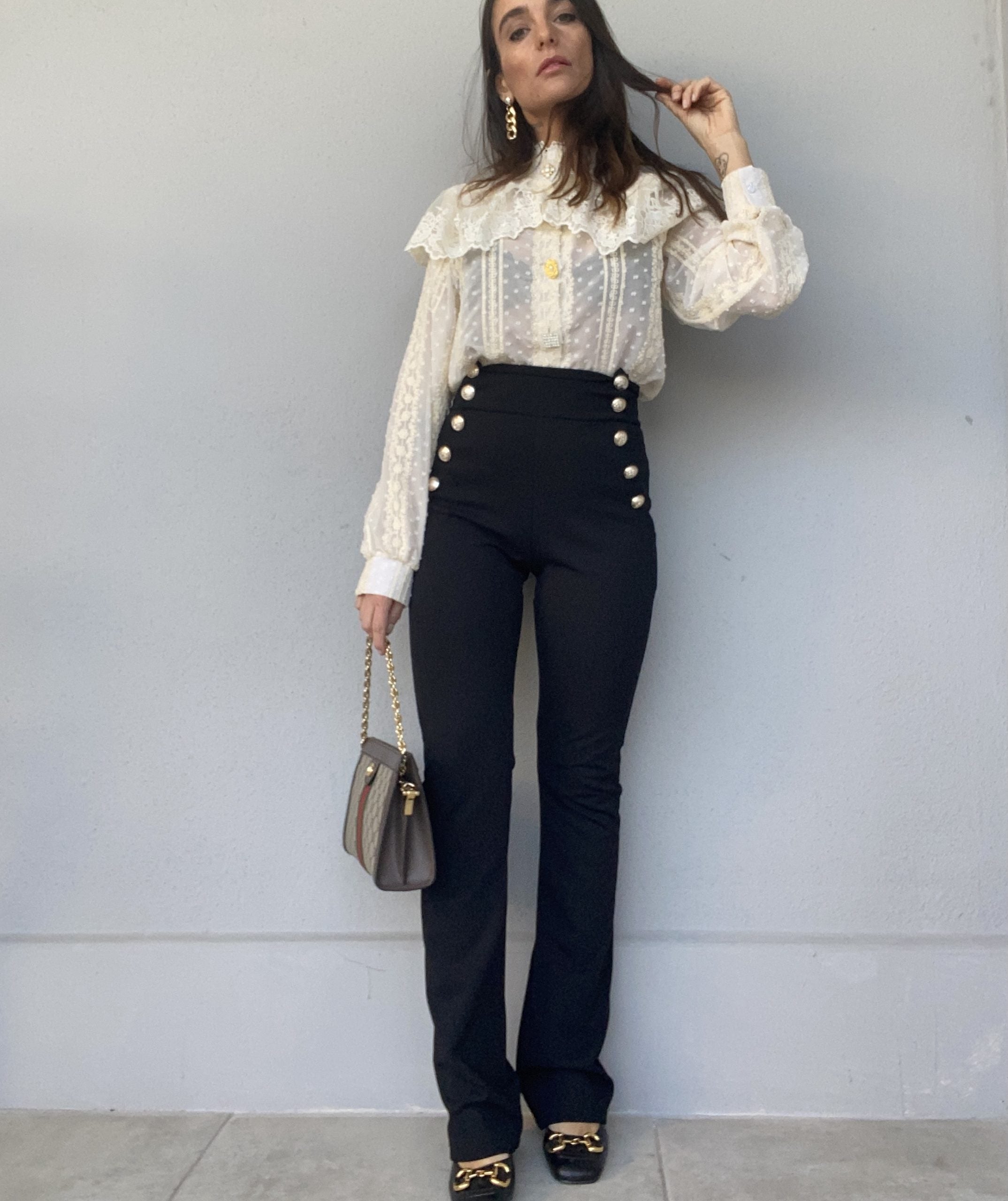 Camicia Vittoriana Maxi Colletto Bottoni Gioiello - Bianco / Panna