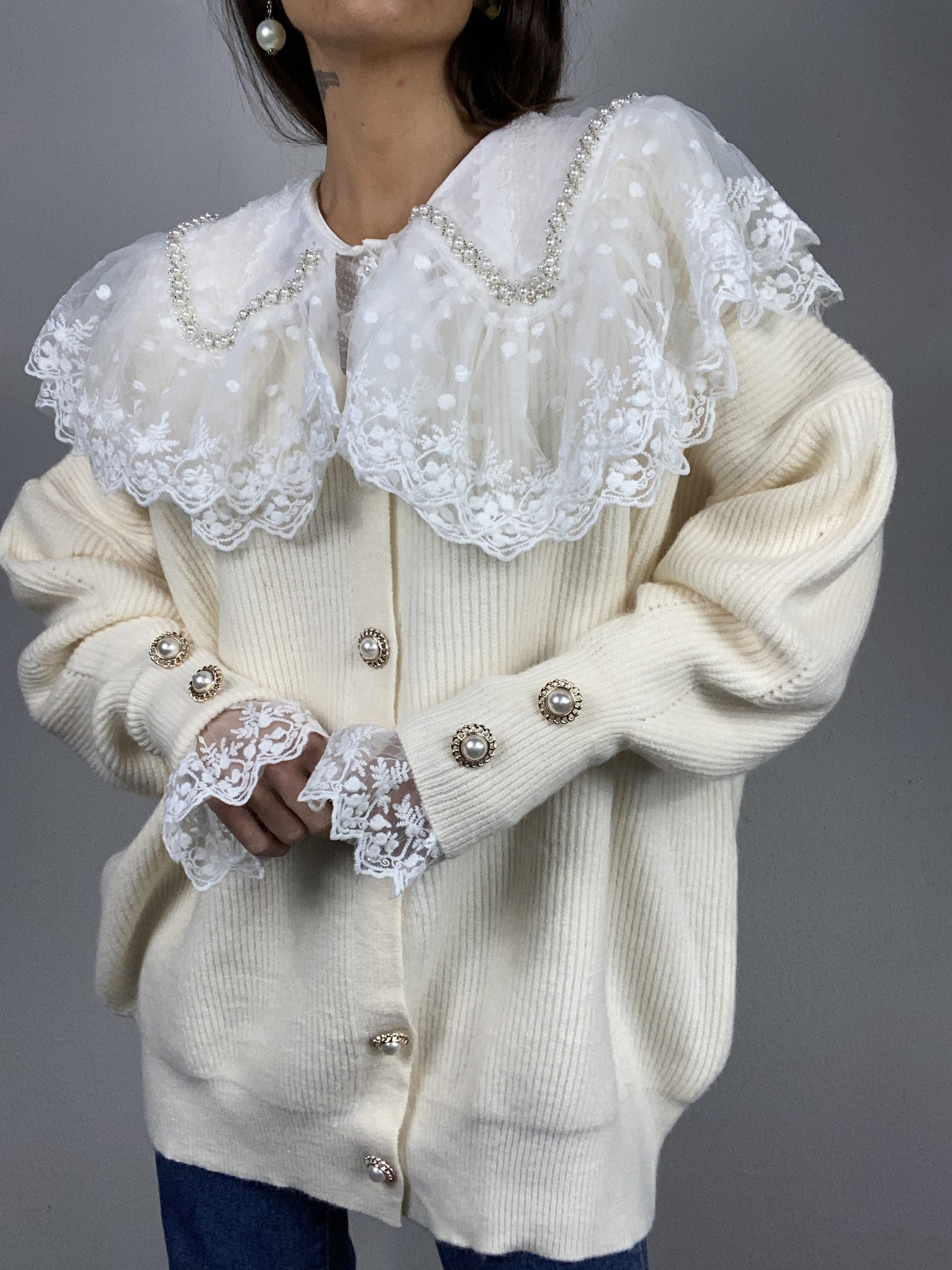 Camicia Vittoriana Maxi Colletto Bottoni Gioiello - Bianco / Panna