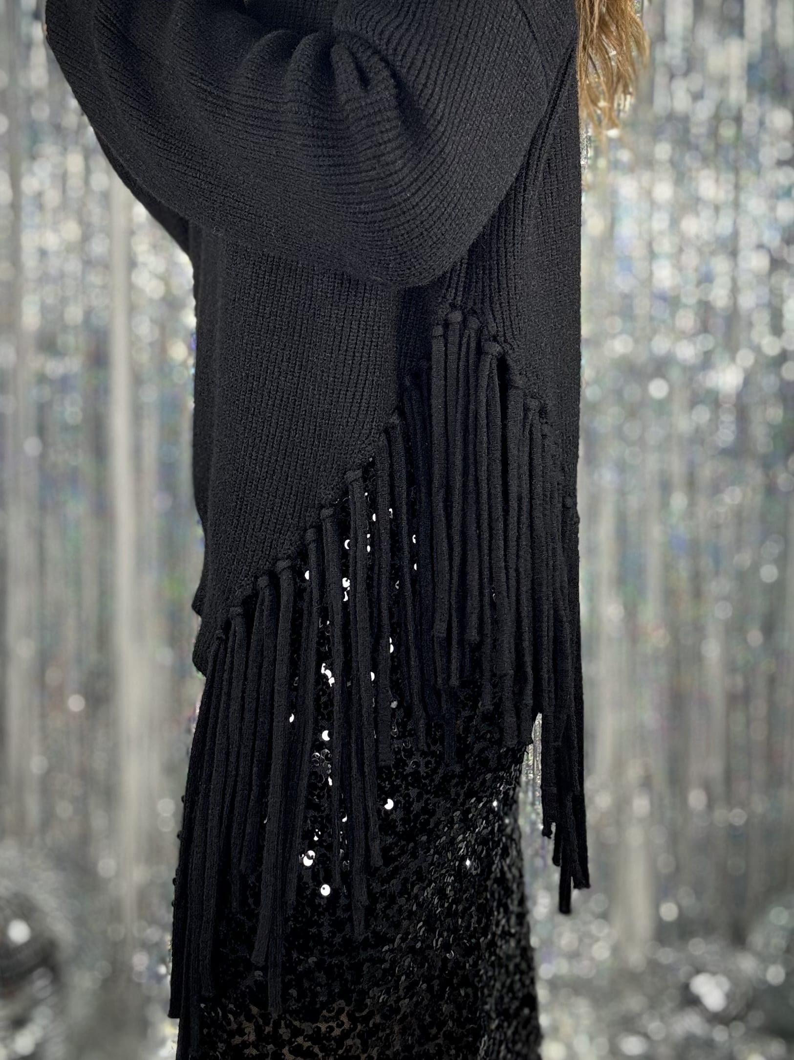 Maglione Collo Alto e Frange - Nero