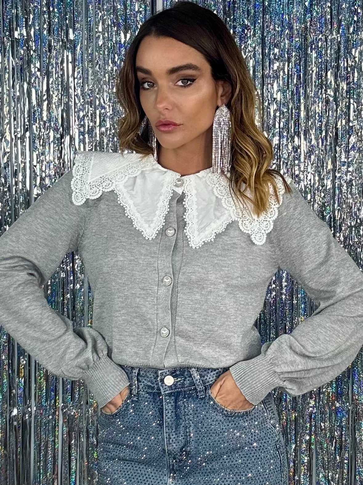 Cardigan Colletto Pizzo Bottoni Gioiello- Grigio.